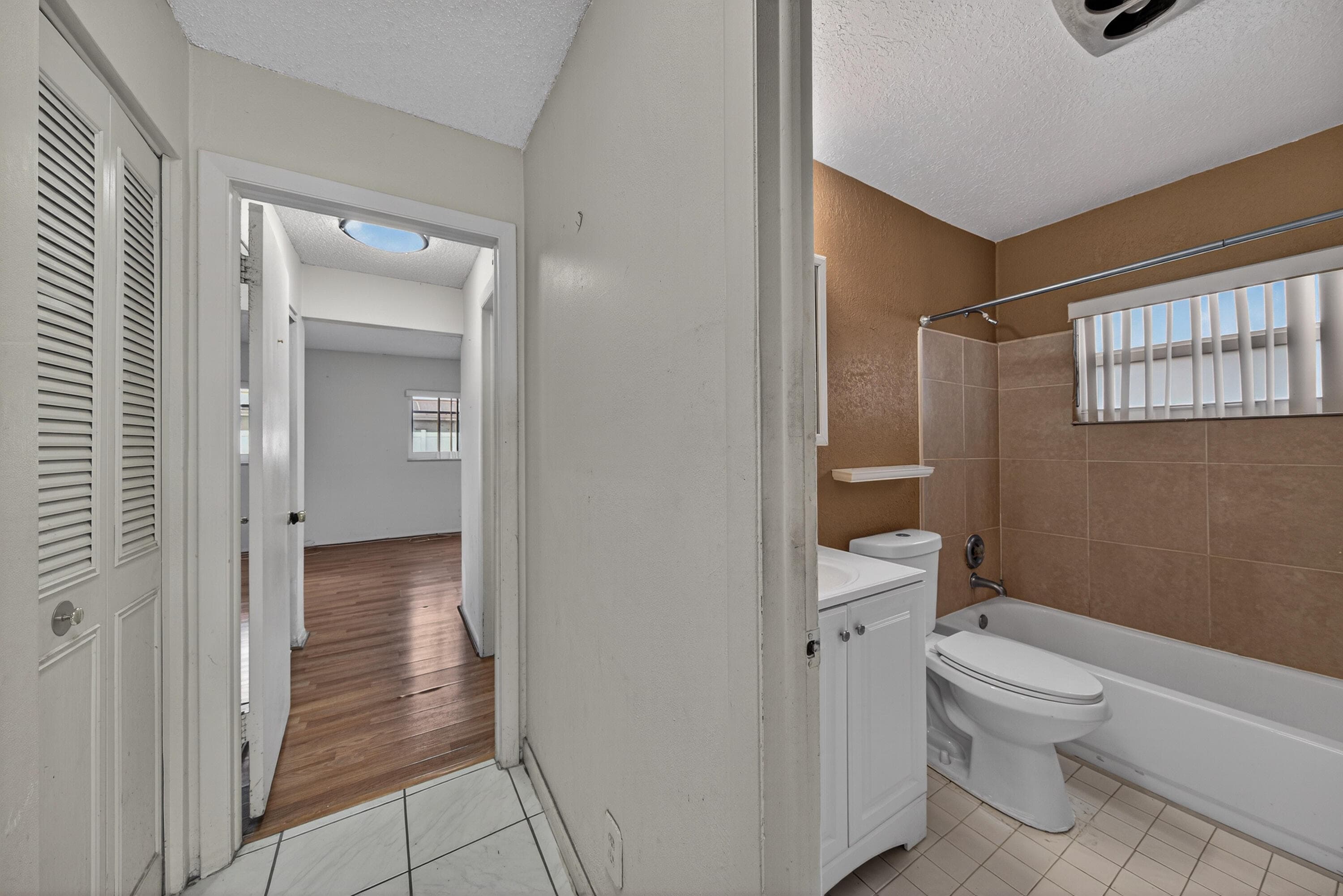 8104 NW 94th Avenue, Tamarac, FL 33321 — photo 21 of 44