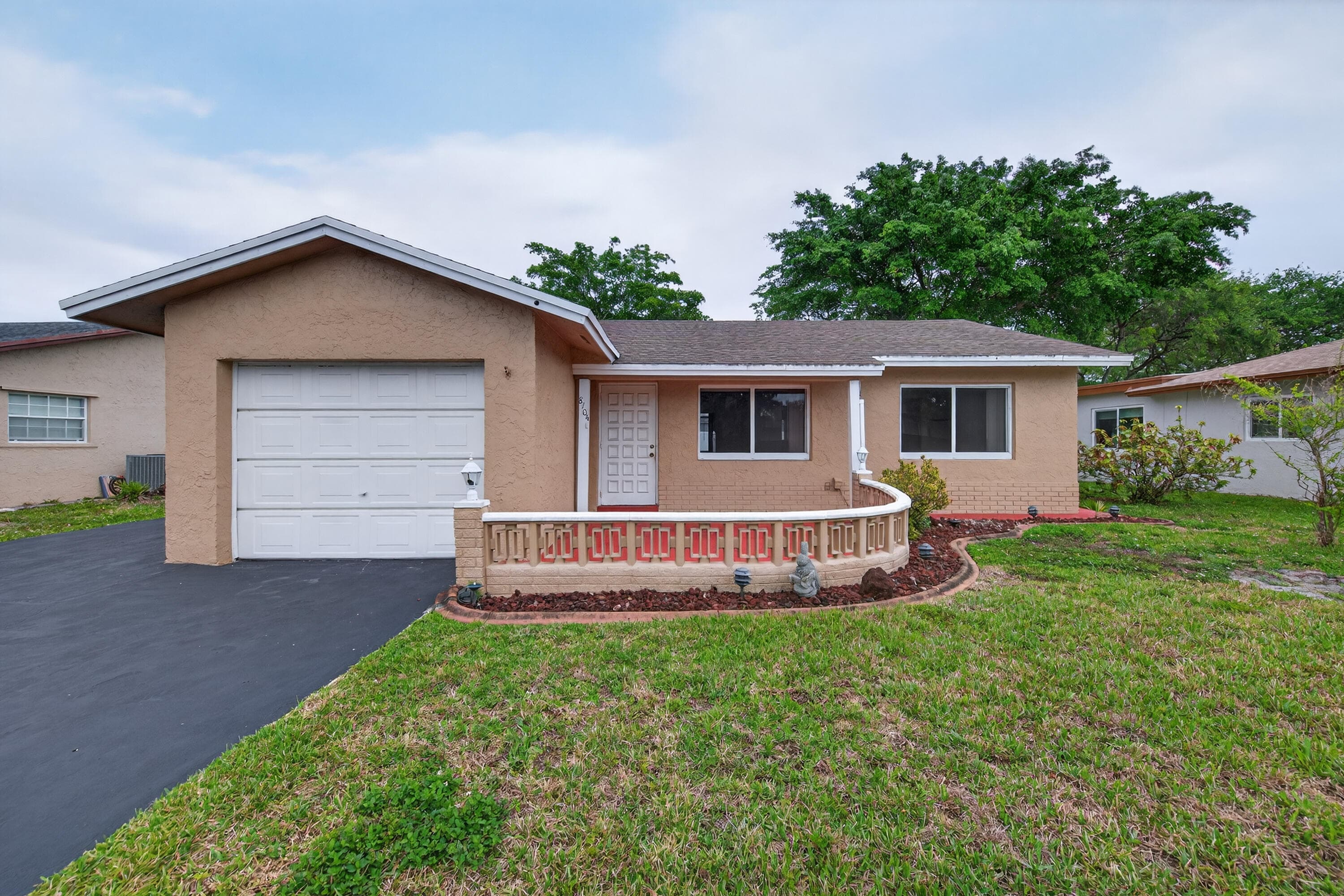 8104 NW 94th Avenue, Tamarac, FL 33321 — photo 40 of 44