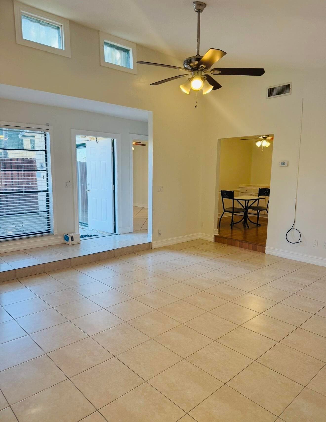 1005 Manor Drive 3d, Palm Springs, FL 33461 — photo 3 of 17