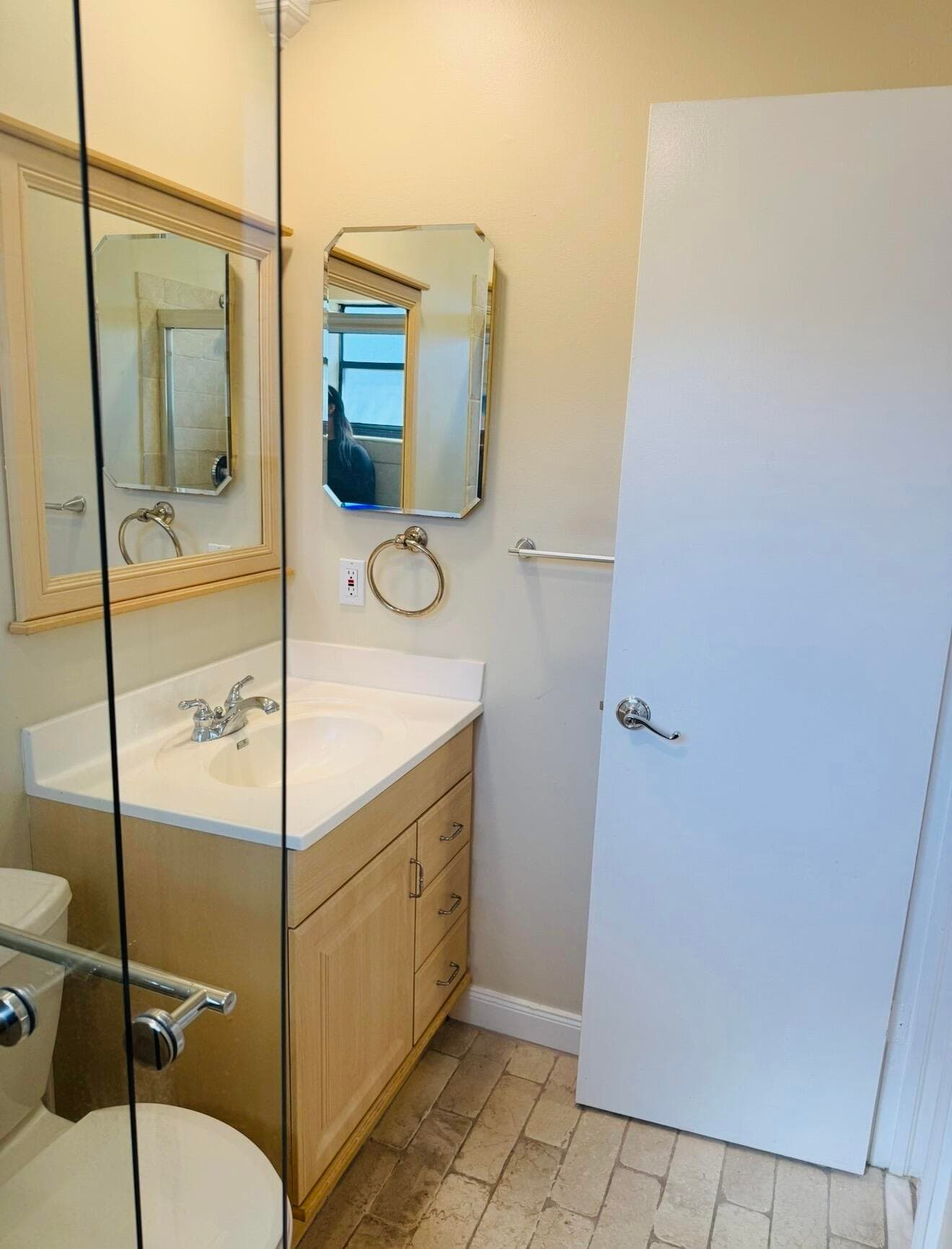 1005 Manor Drive 3d, Palm Springs, FL 33461 — photo 13 of 17