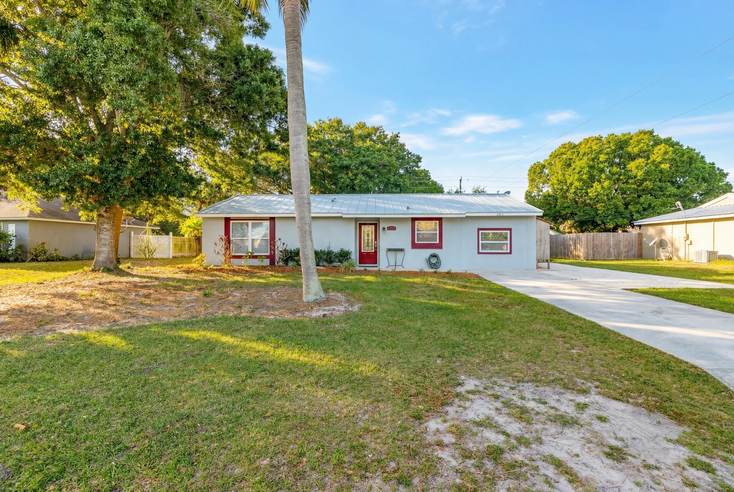 2255 15th Avenue SW, Vero Beach, FL 32962 — photo 3 of 36