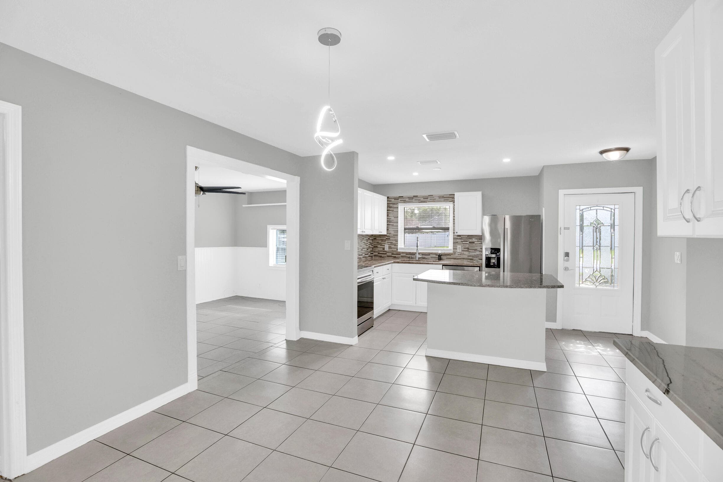 2255 15th Avenue SW, Vero Beach, FL 32962 — photo 14 of 36