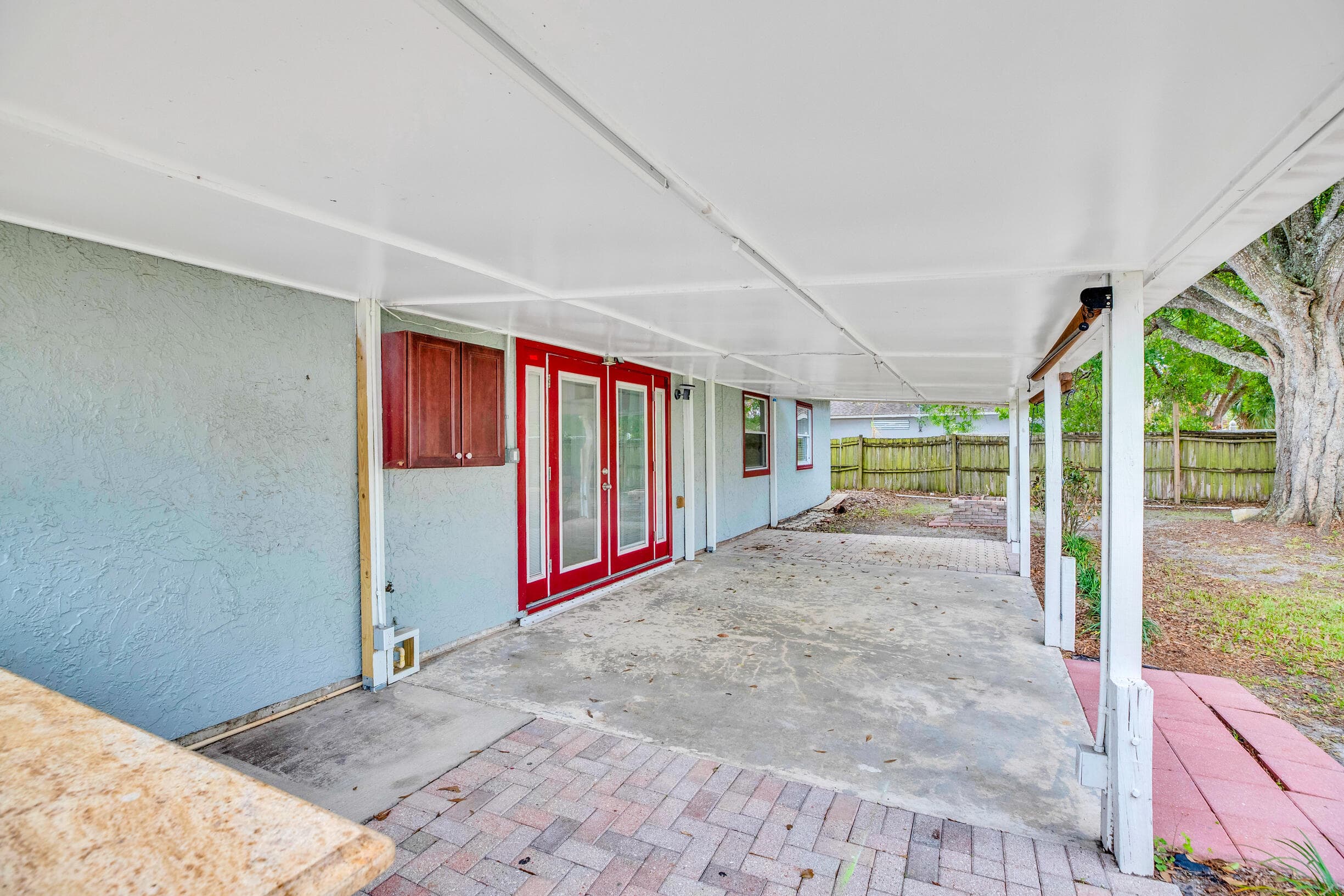 2255 15th Avenue SW, Vero Beach, FL 32962 — photo 30 of 36