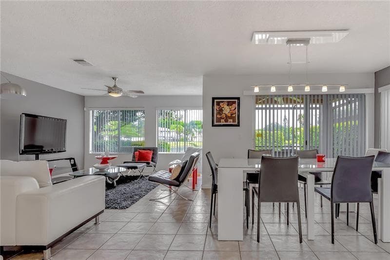 6751 Boca Pines Trail F, Boca Raton, FL 33433 — photo 3 of 24