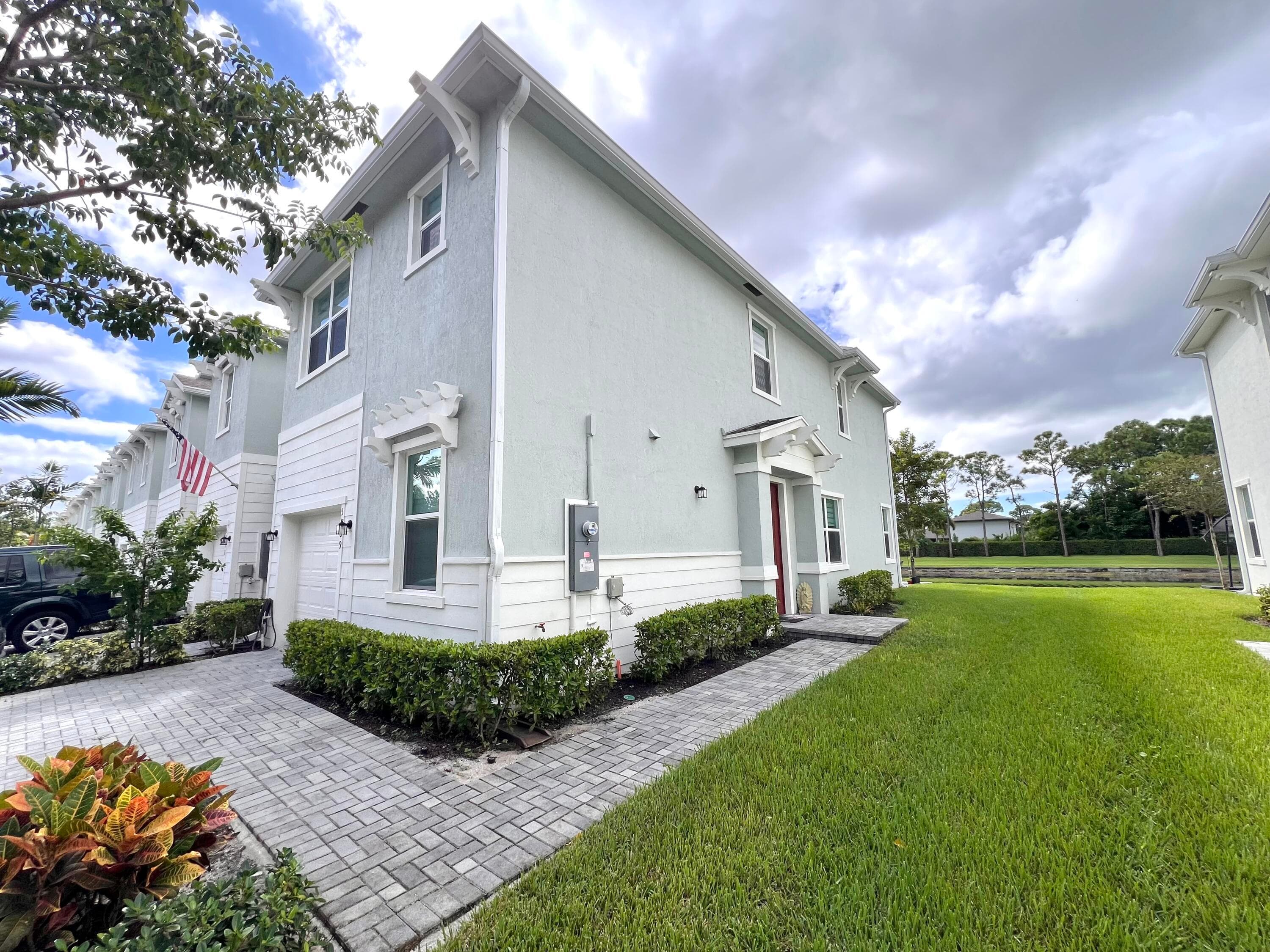 5409 Flannigan Way, Lake Worth, FL 33463 — photo 4 of 49