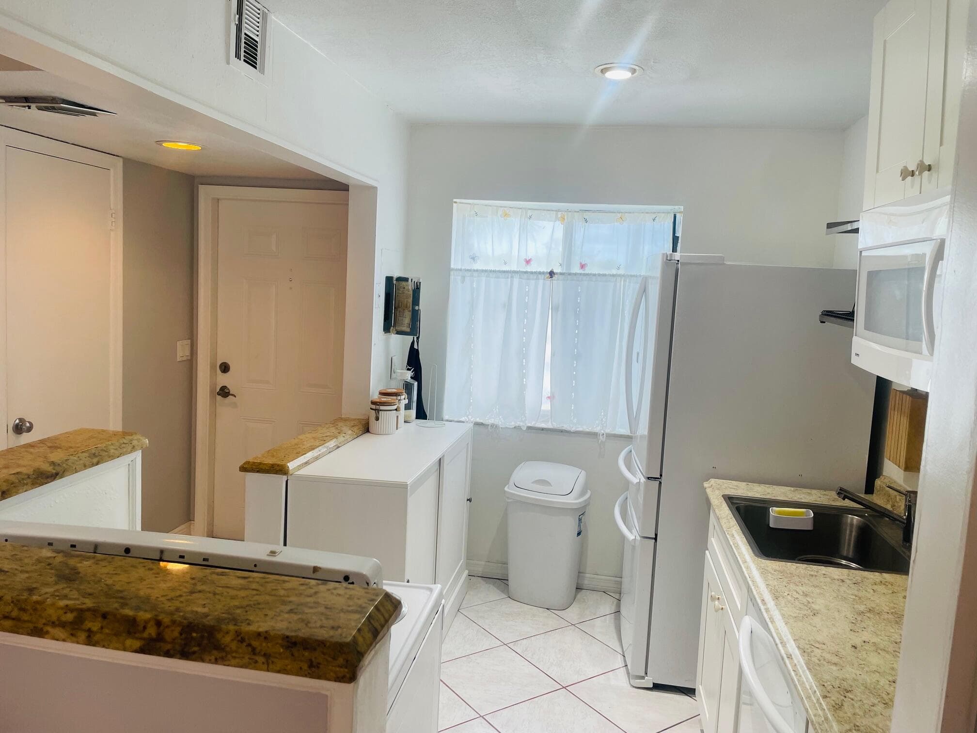 139 Sparrow Drive 2c, Royal Palm Beach, FL 33411 — photo 5 of 22