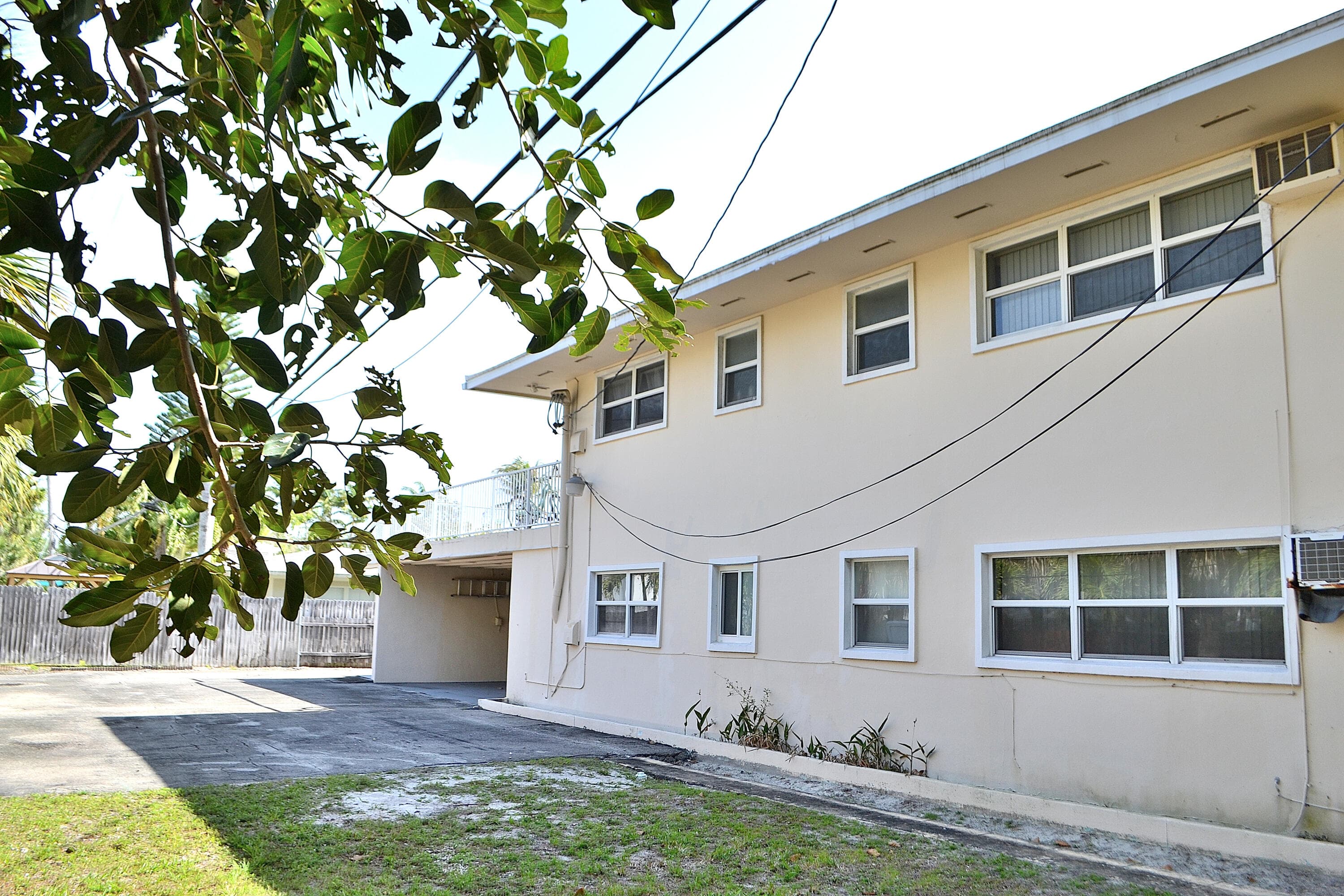 2633 Middle River Drive 1-6, Fort Lauderdale, FL — photo 5 of 19