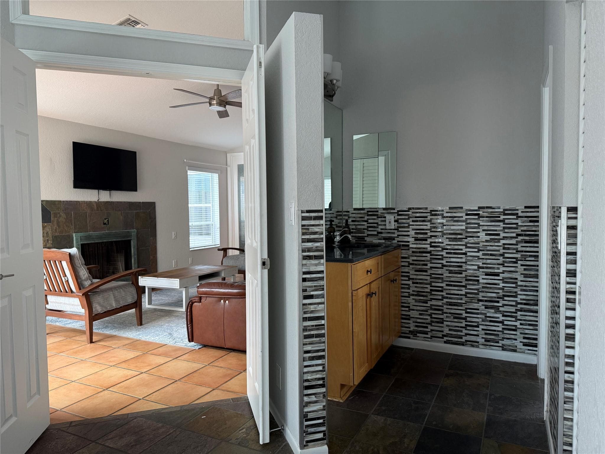 607 SW 15th Street, Fort Lauderdale, FL 33315 — photo 20 of 23