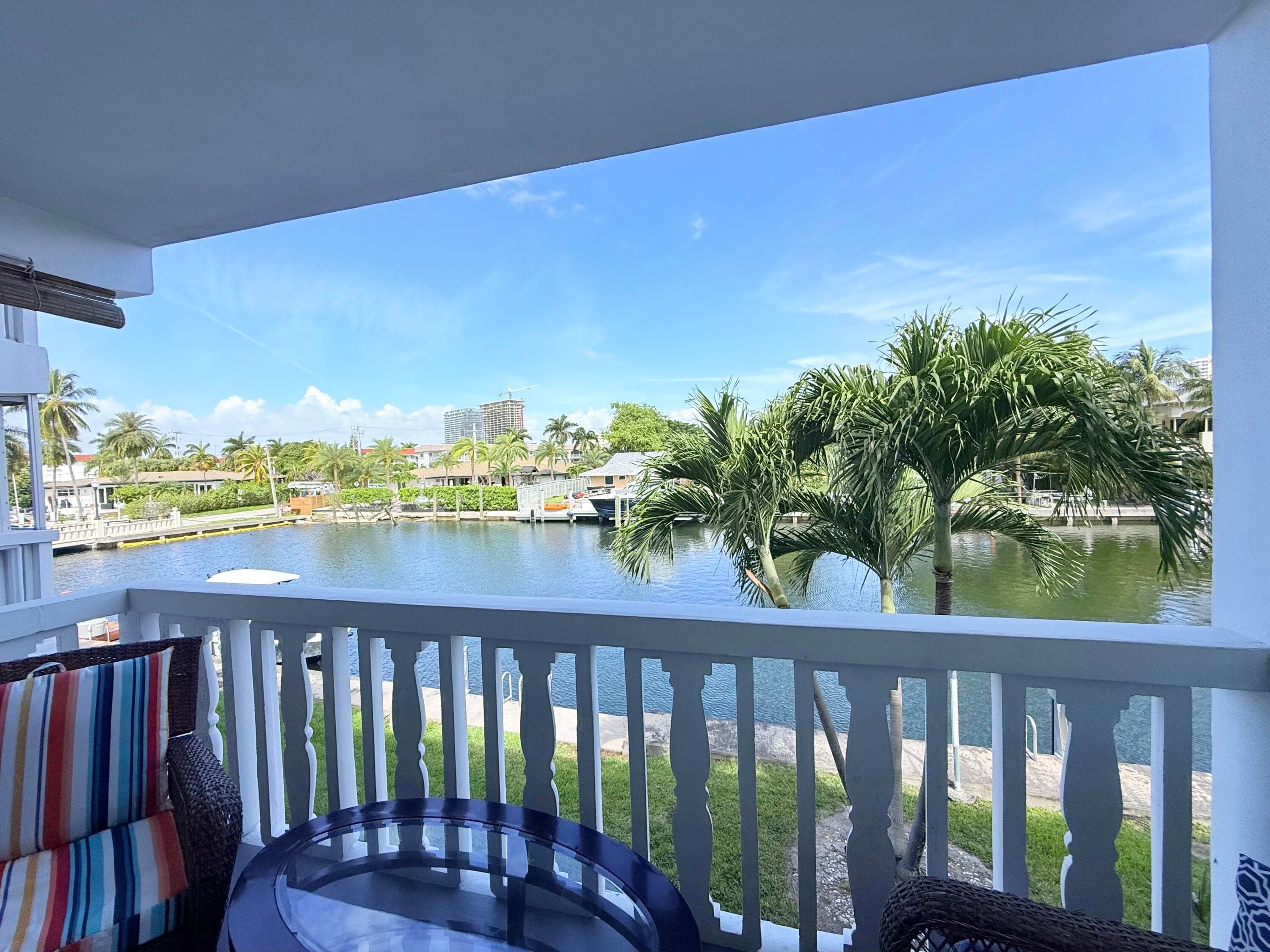 470 Paradise Isle Boulevard 204, Hallandale Beach, FL 33009 — photo 14 of 46
