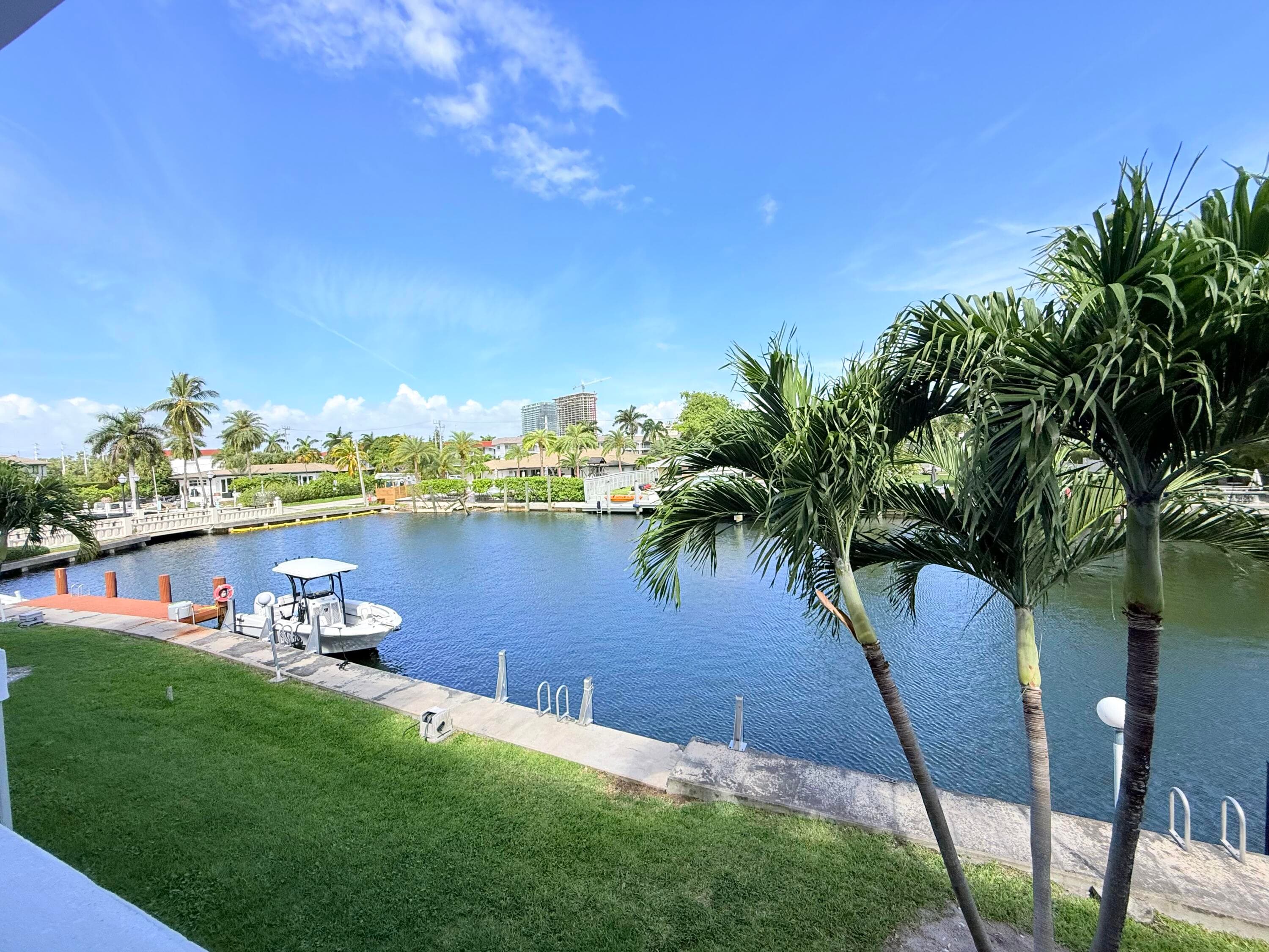 470 Paradise Isle Boulevard 204, Hallandale Beach, FL 33009 — photo 15 of 46