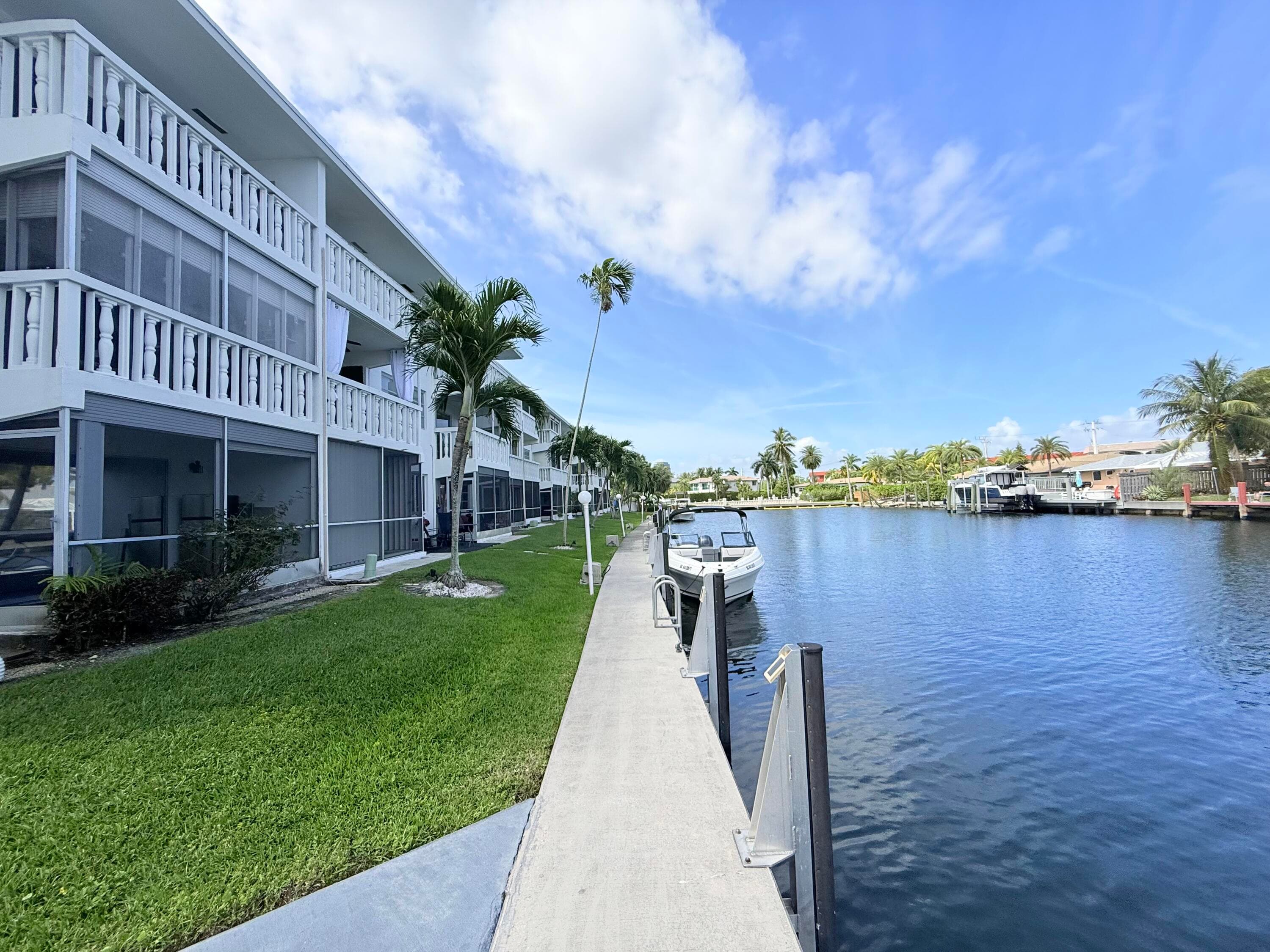 470 Paradise Isle Boulevard 204, Hallandale Beach, FL 33009 — photo 37 of 46