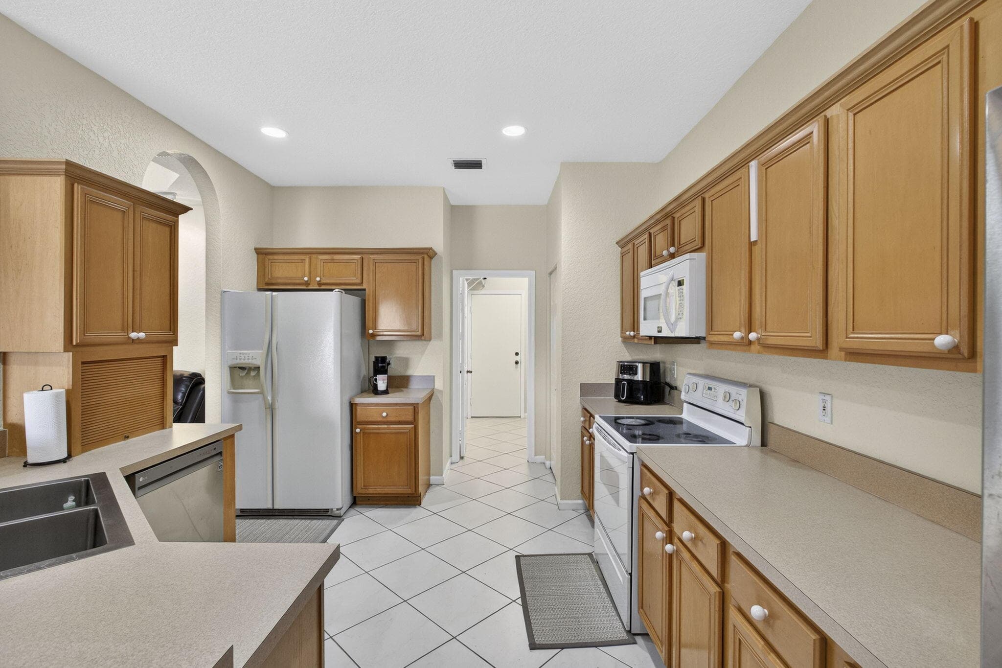 8600 Pine Cay, West Palm Beach, FL 33411 — photo 21 of 96