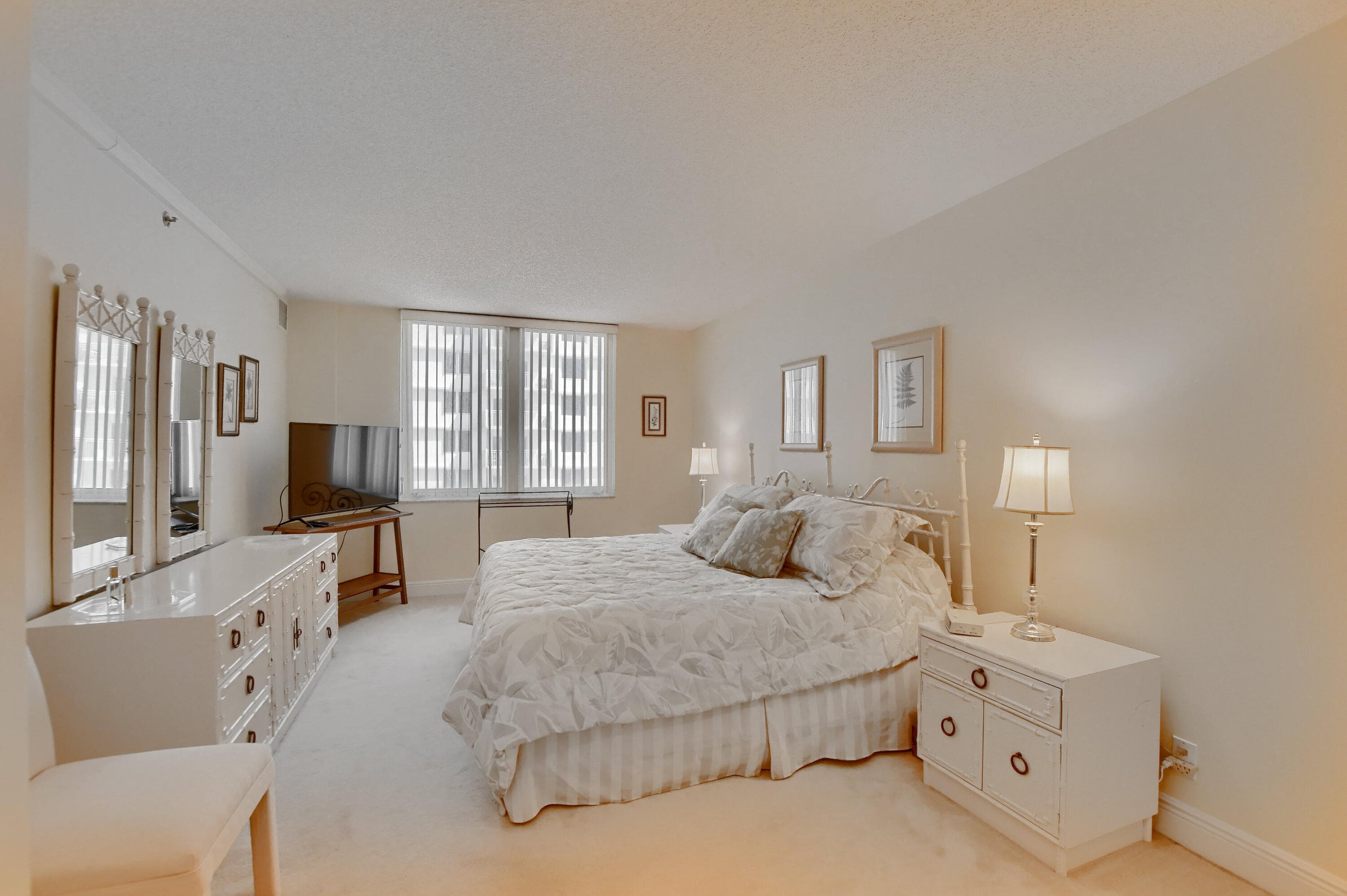 3221 S Ocean Boulevard 308, Highland Beach, FL 33487 — photo 23 of 41