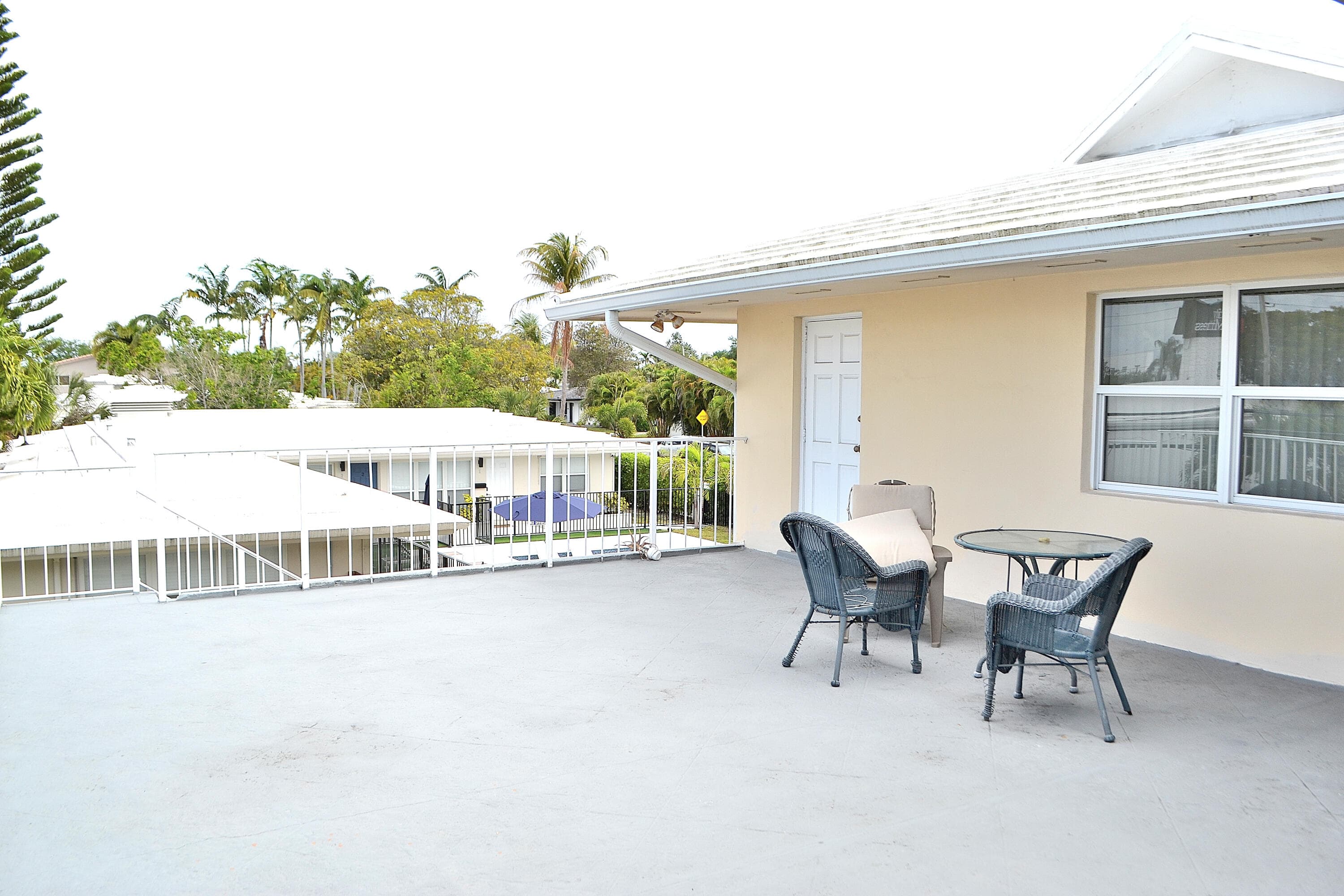2633 Middle River Drive 1-6, Fort Lauderdale, FL 33306 — photo 6 of 19
