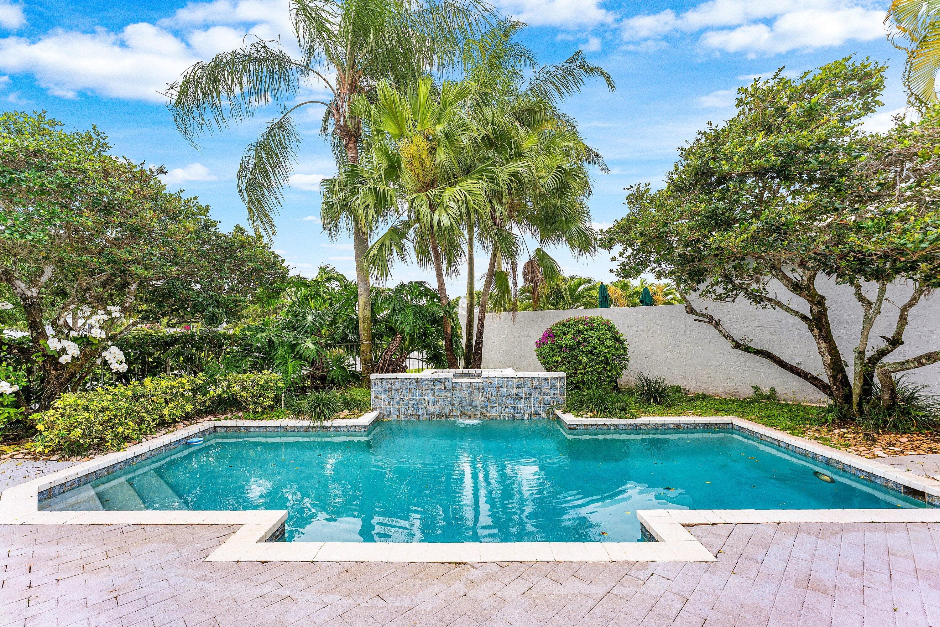 5863 Waterford, Boca Raton, FL 33496 — photo 3 of 59