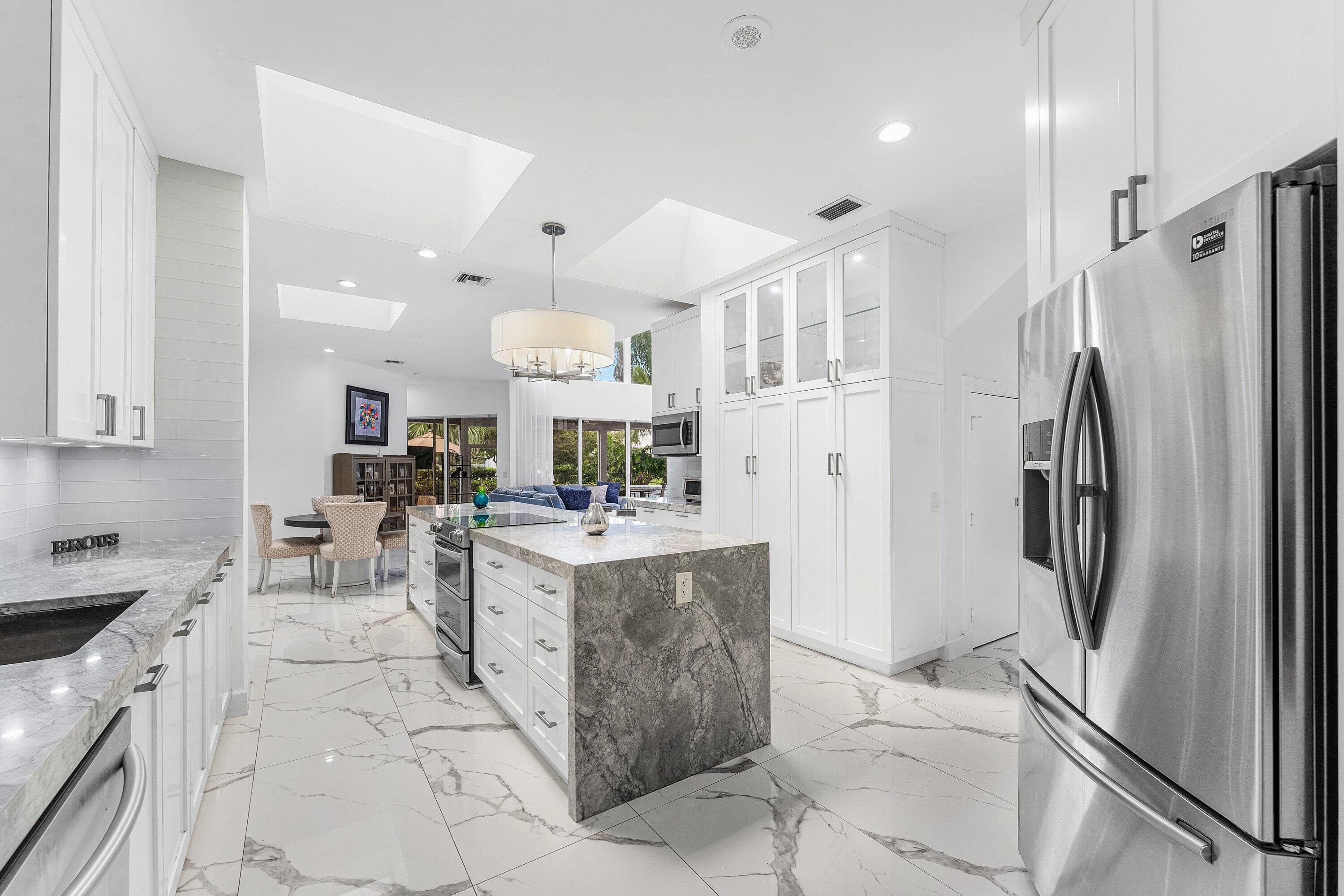 5863 Waterford, Boca Raton, FL 33496 — photo 11 of 59