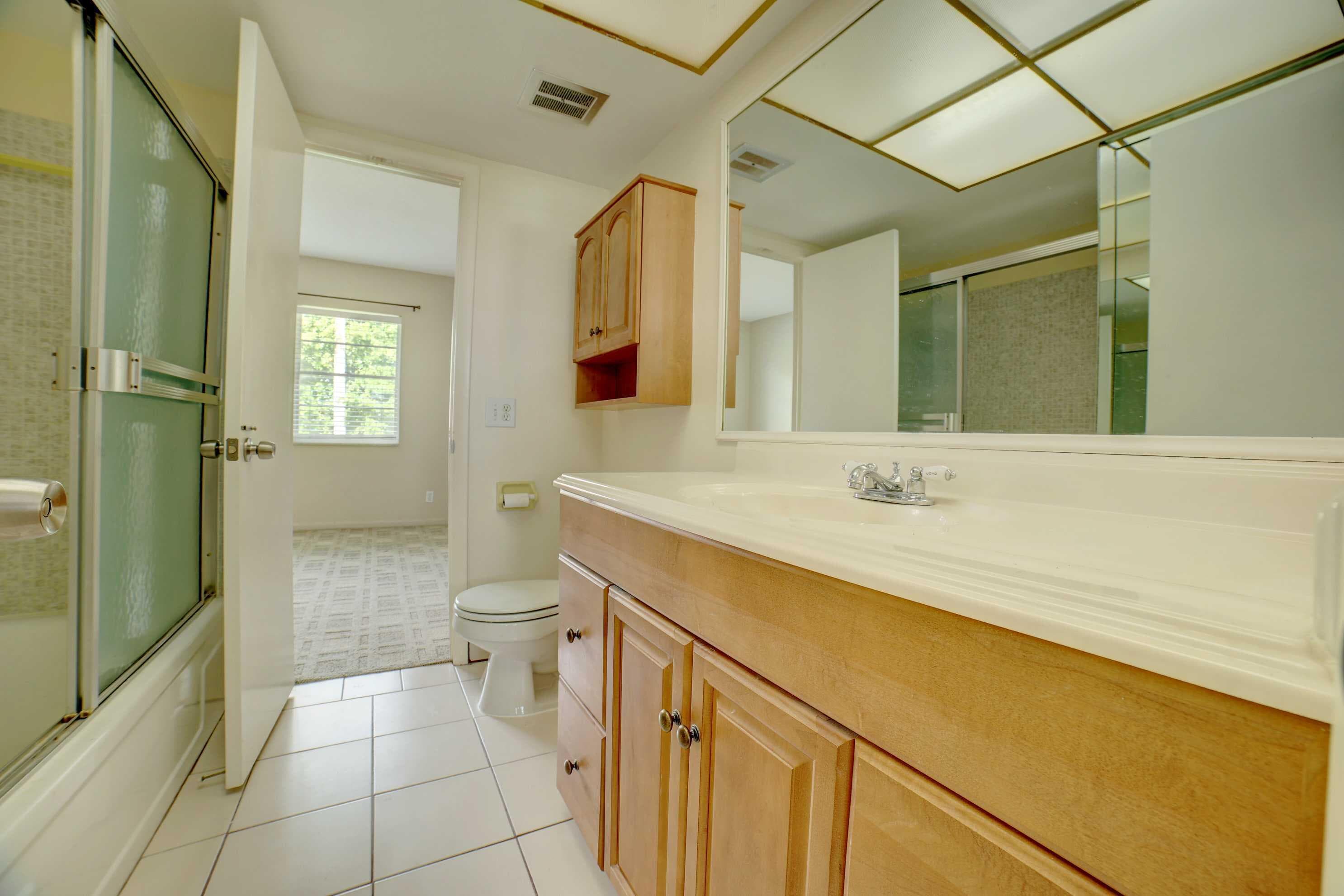 1117 Lake Terrace 210, Boynton Beach, FL 33426 — photo 8 of 24