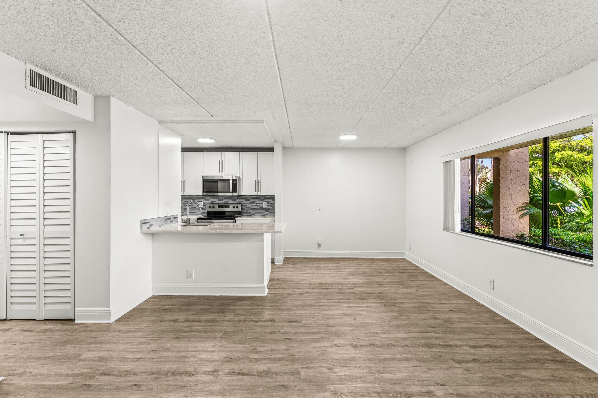 507 Meadows Circle, Boynton Beach, FL 33436 — photo 10 of 23