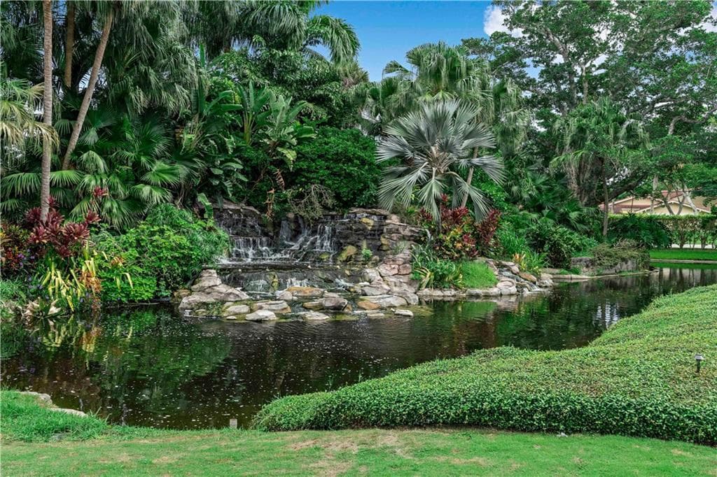 2932 Deer Creek Country Club Boulevard 2932, Deerfield Beach, FL 33442 — photo 41 of 49