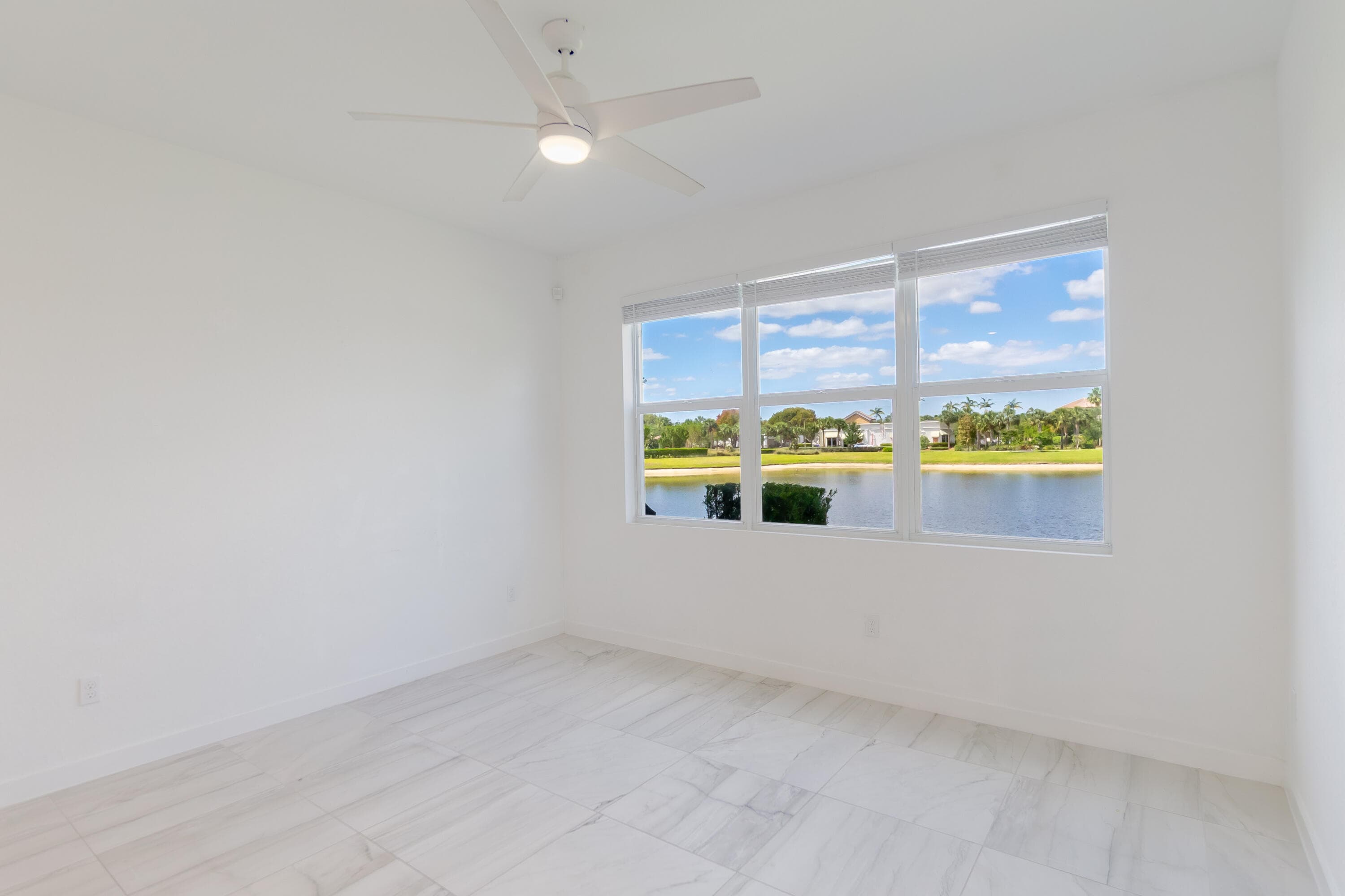 8618 Via Mar, Lake Worth, FL 33467 — photo 6 of 26