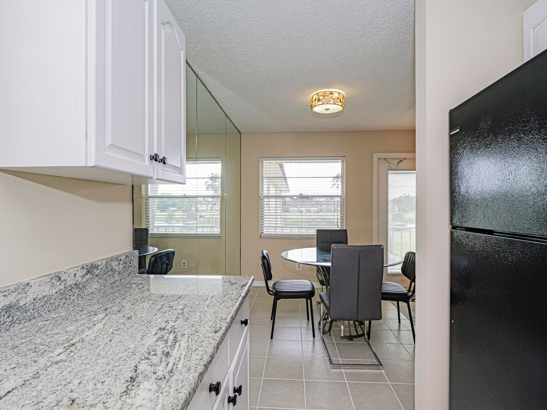 27 Pine Arbor Lane 205, Vero Beach, FL 32962 — photo 17 of 43