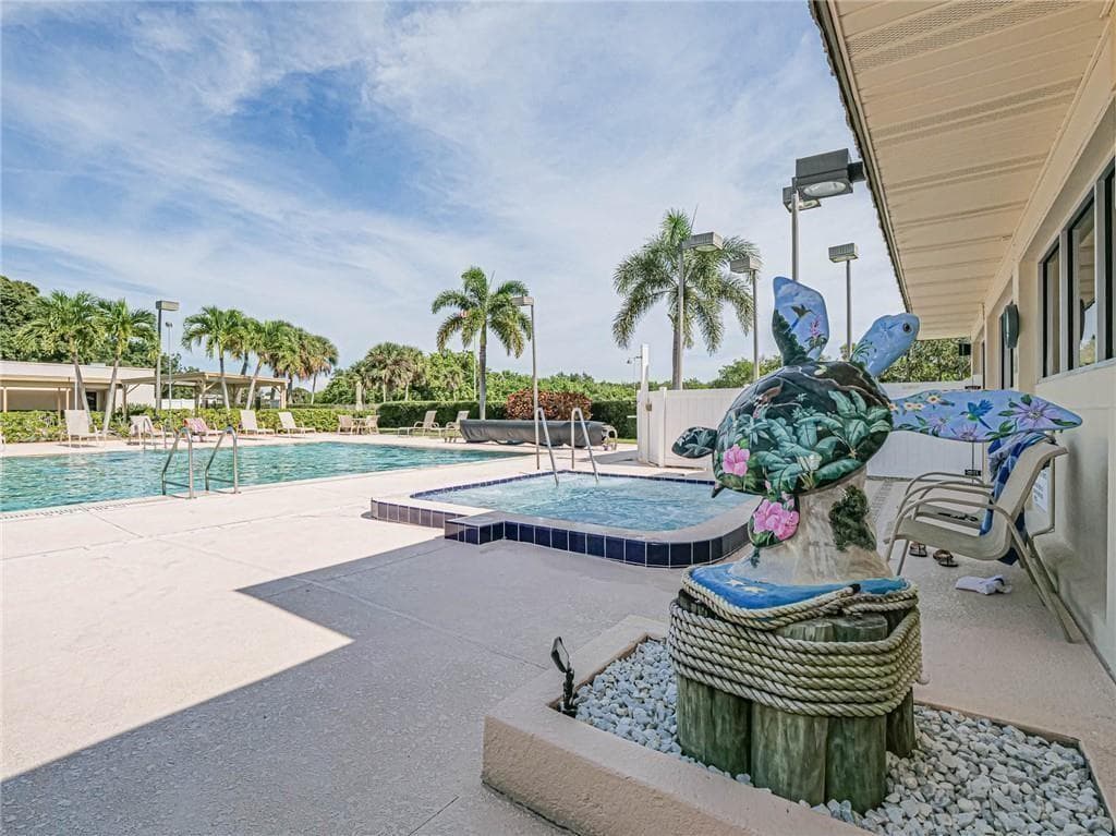 27 Pine Arbor Lane 205, Vero Beach, FL 32962 — photo 39 of 43