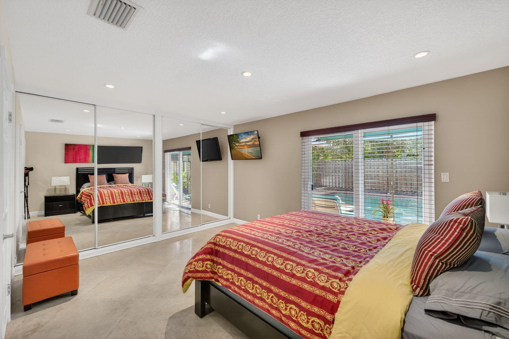 2300 NE 16th Avenue, Wilton Manors, FL 33305 — photo 15 of 32