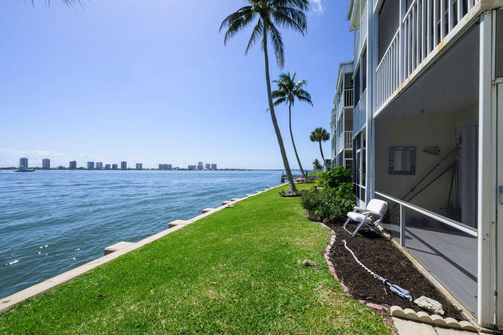 101 Doolen Court 307, North Palm Beach, FL 33408 — photo 27 of 48