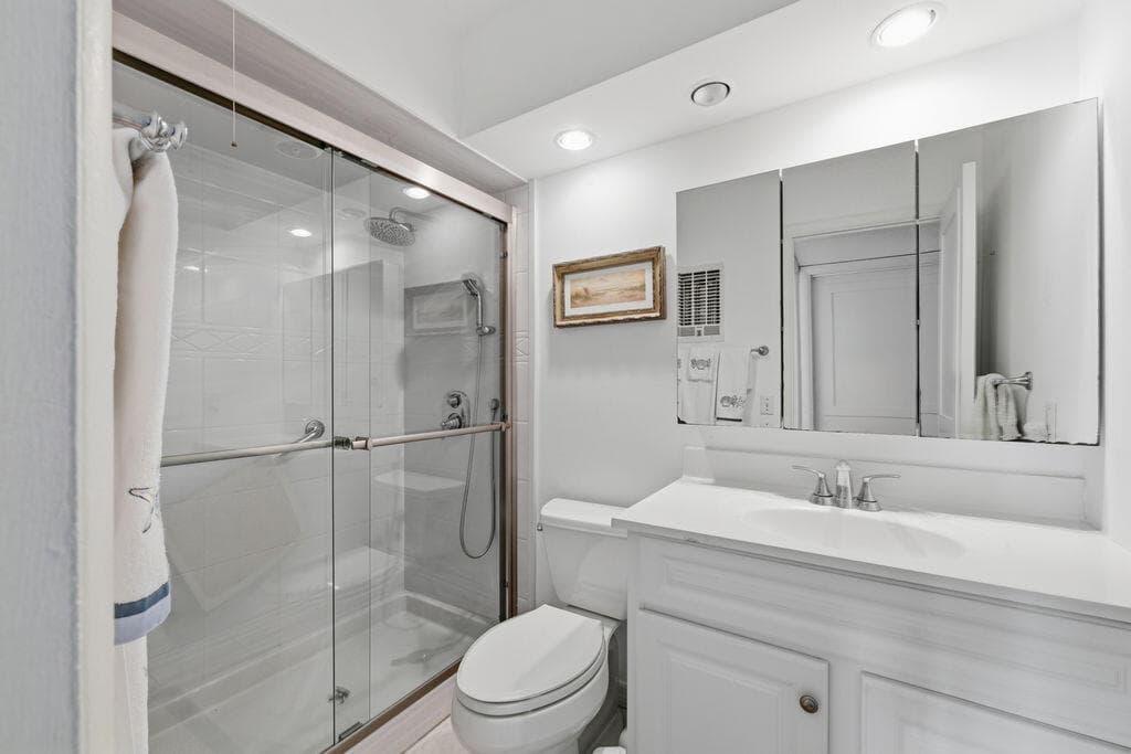 101 Doolen Court 307, North Palm Beach, FL 33408 — photo 9 of 48