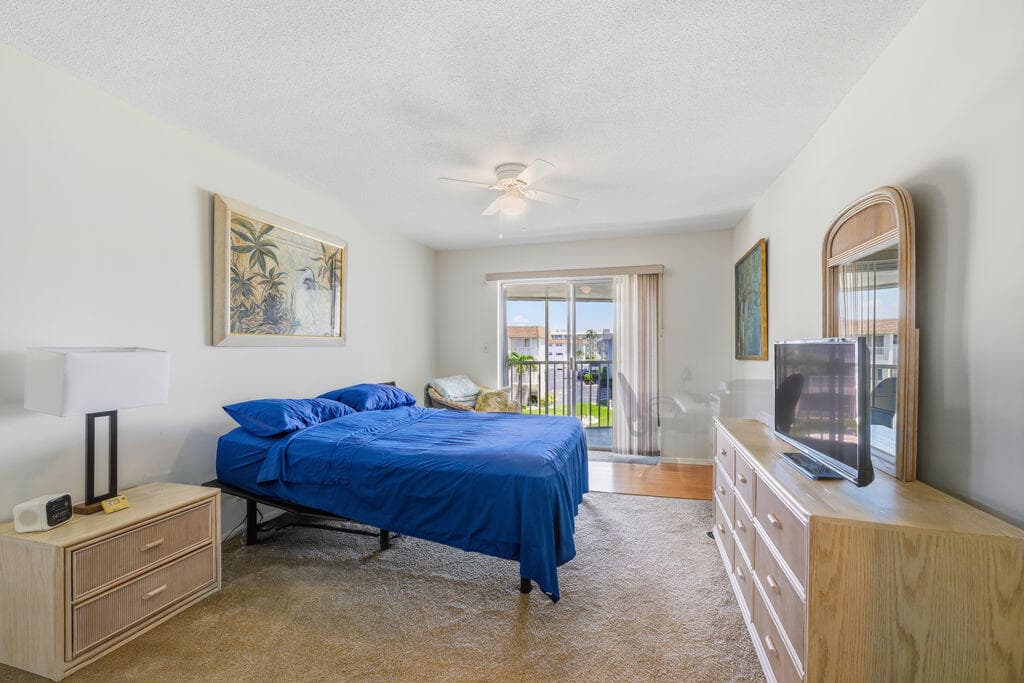 101 Doolen Court 307, North Palm Beach, FL 33408 — photo 8 of 48