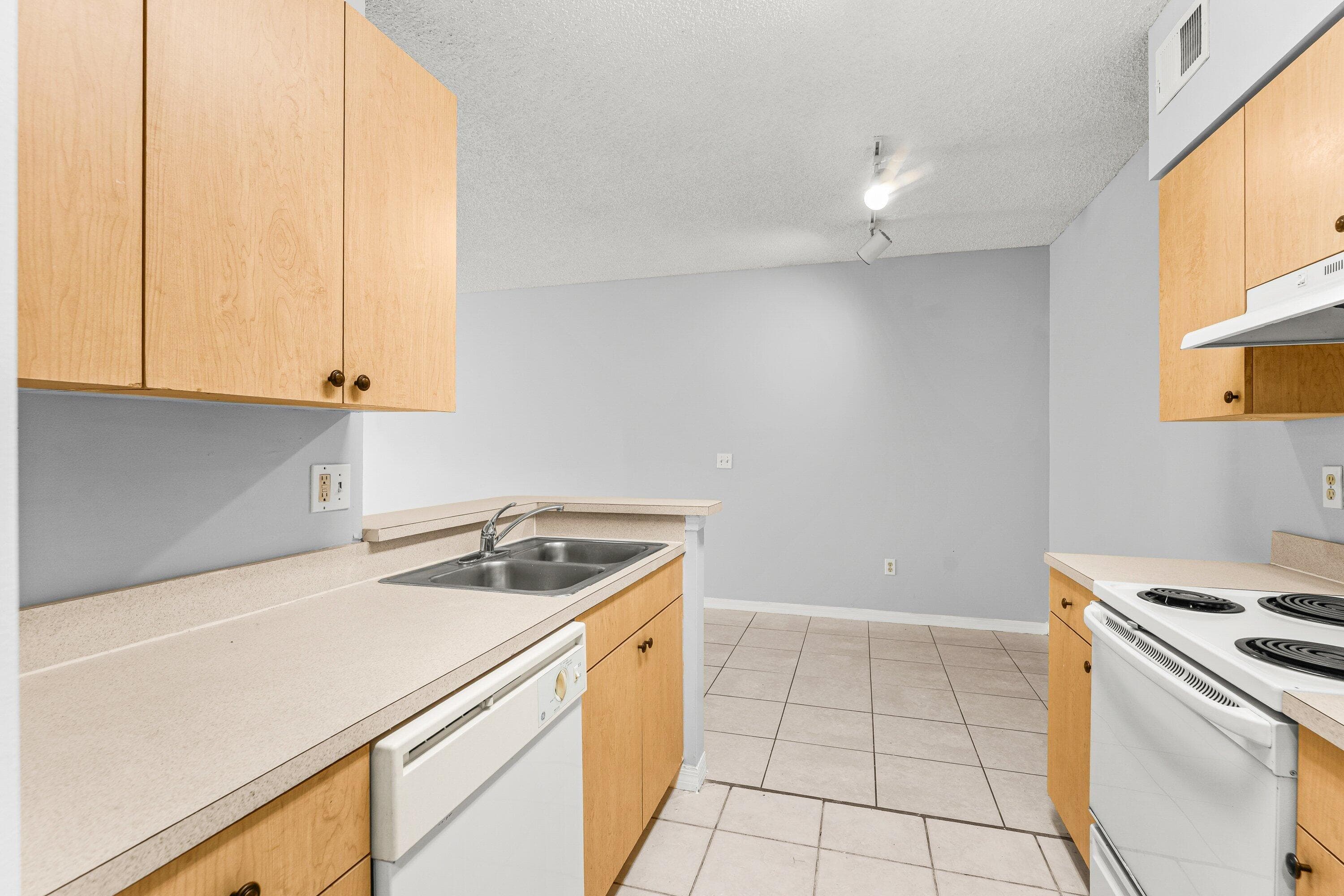 10354 Fox Trail Rd S. 1509, Royal Palm Beach, FL 33411 — photo 11 of 36