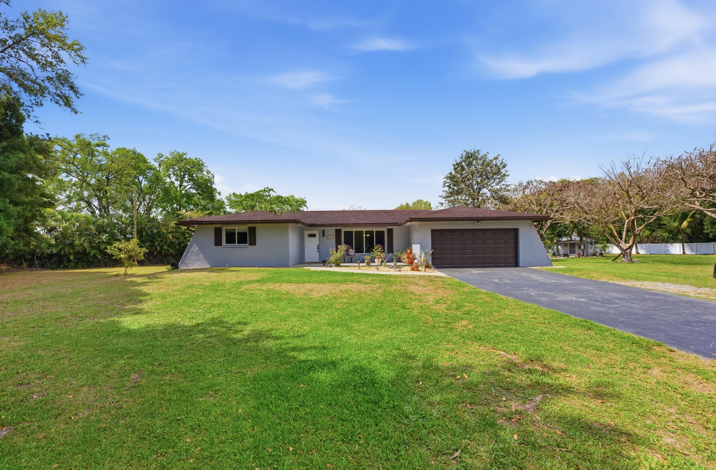 14290 SW 31st Court, Davie, FL 33330 — photo 2 of 59