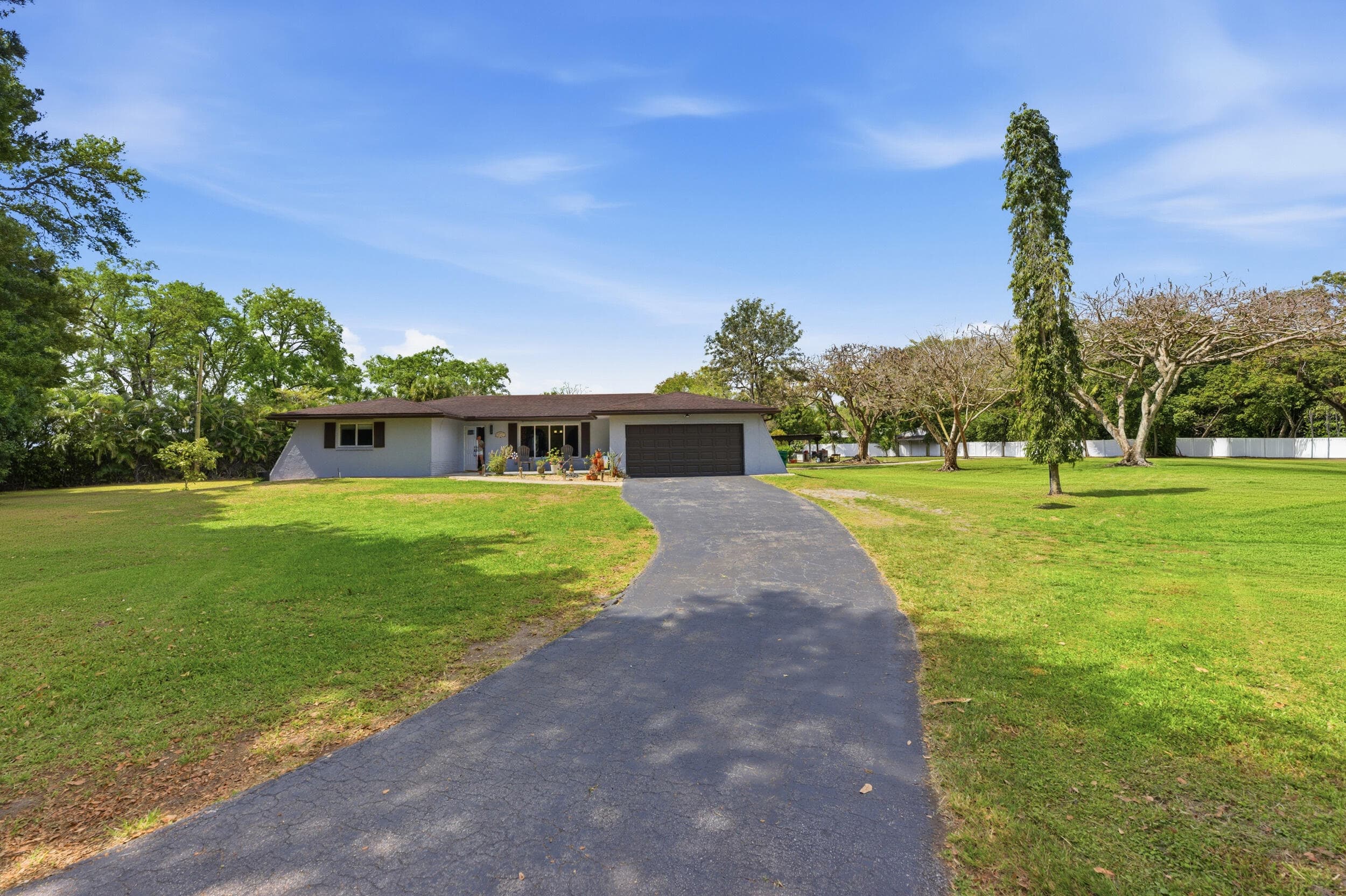 14290 SW 31st Court, Davie, FL 33330 — photo 3 of 59