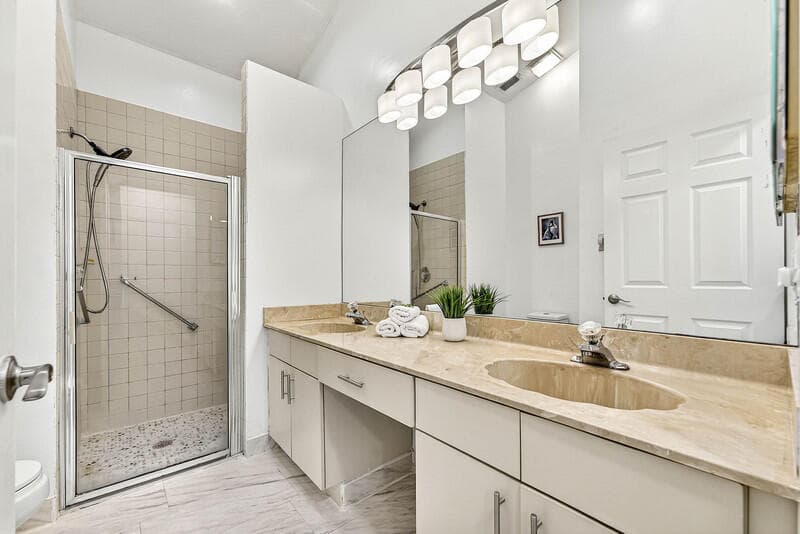 7888 Lexington Club Boulevard B, Delray Beach, FL 33446 — photo 11 of 23