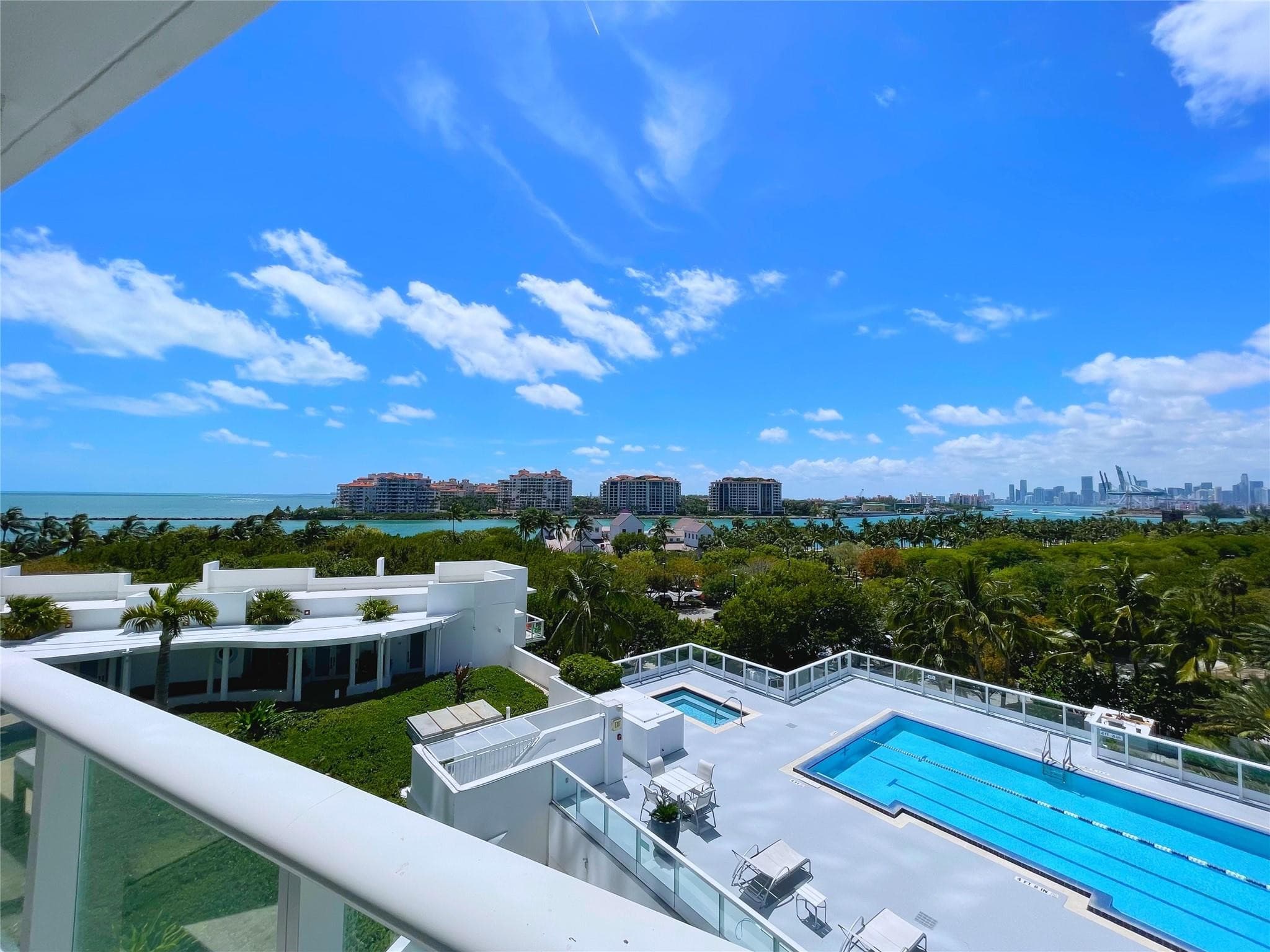 100 S Pointe Drive 602, Miami Beach, FL 33139 — photo 3 of 23