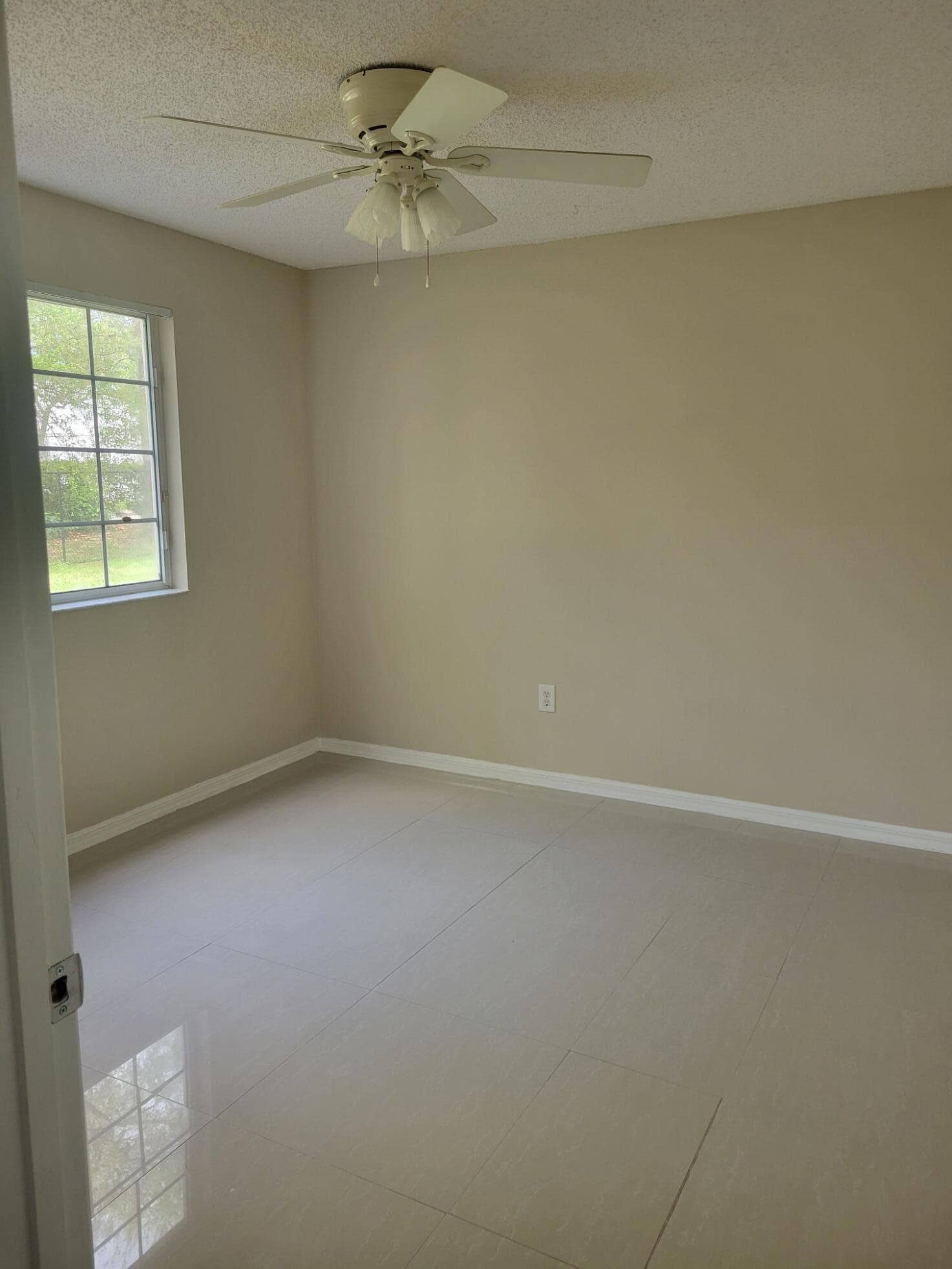 1400 Crestwood Court S 1402, Royal Palm Beach, FL 33411 — photo 18 of 44