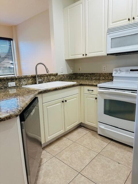 4390 Berkshire Wharf Drive, Lake Worth, FL 33461 — photo 34 of 37