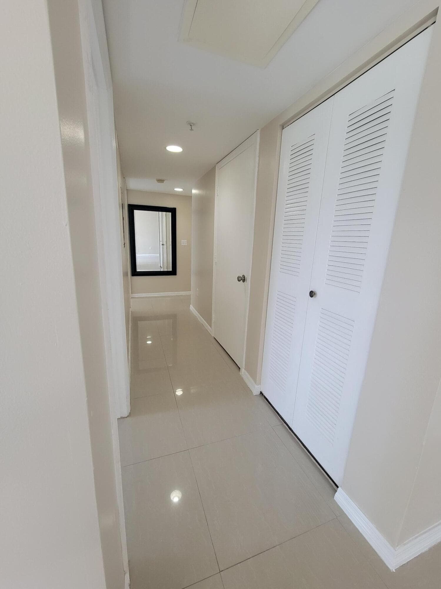 1400 Crestwood Court S 1402, Royal Palm Beach, FL 33411 — photo 12 of 44