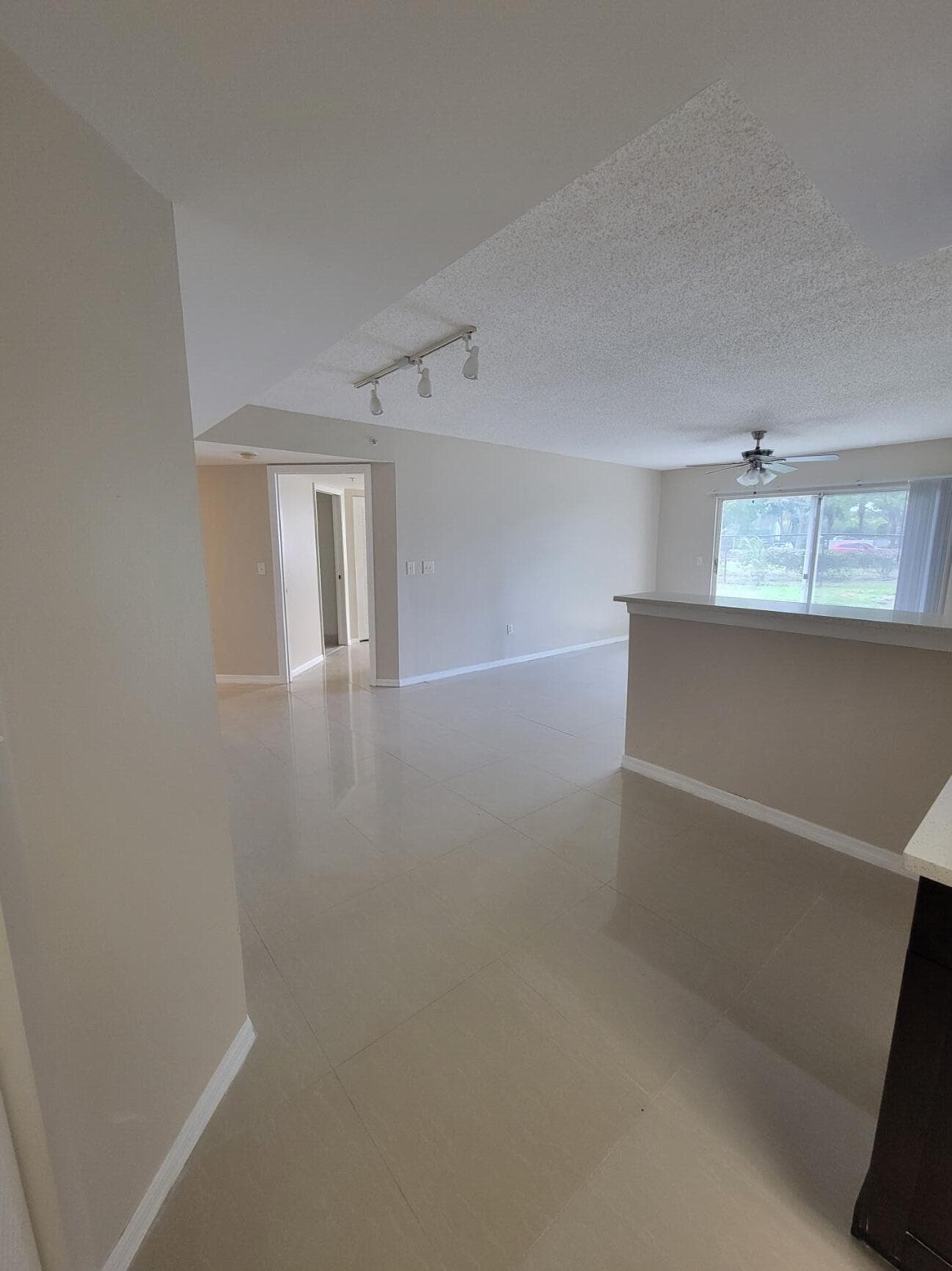 1400 Crestwood Court S 1402, Royal Palm Beach, FL 33411 — photo 6 of 44