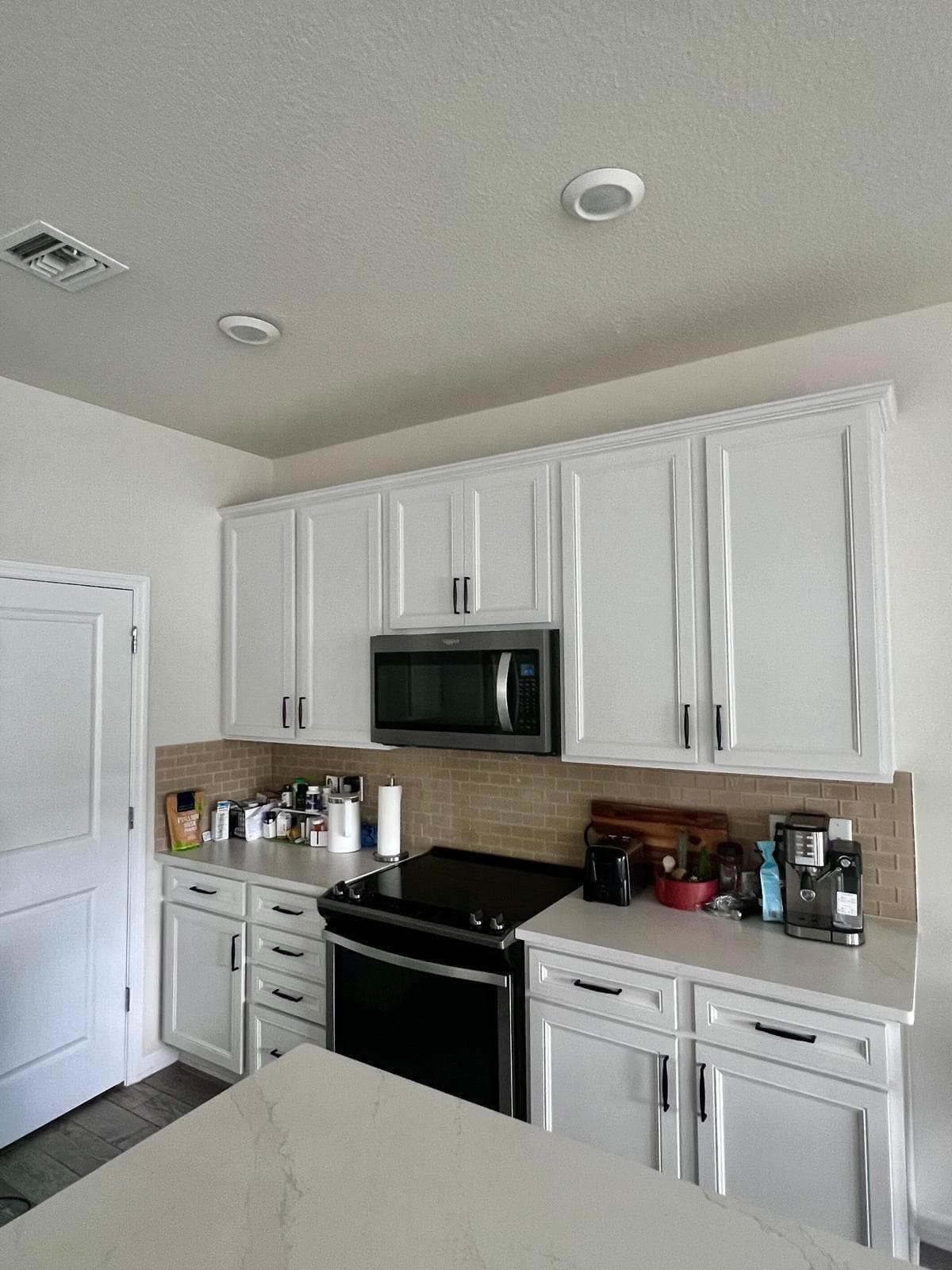 4924 Greenway Drive, Hollywood, FL 33021 — photo 10 of 48