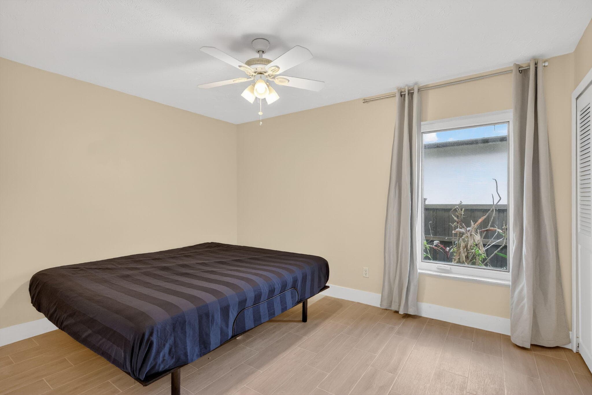 320 NE Surfside Avenue, Port St. Lucie, FL 34983 — photo 28 of 65