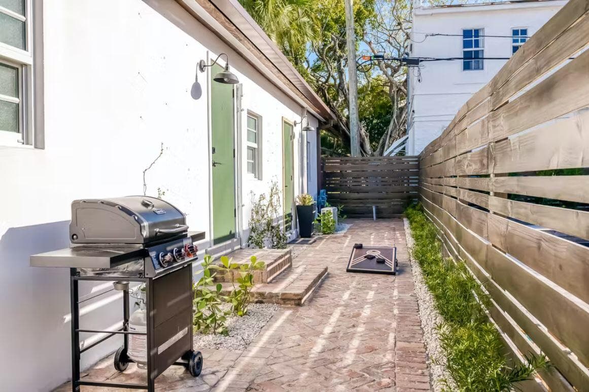 706 Sunset Road, West Palm Beach, FL 33401 — photo 76 of 80