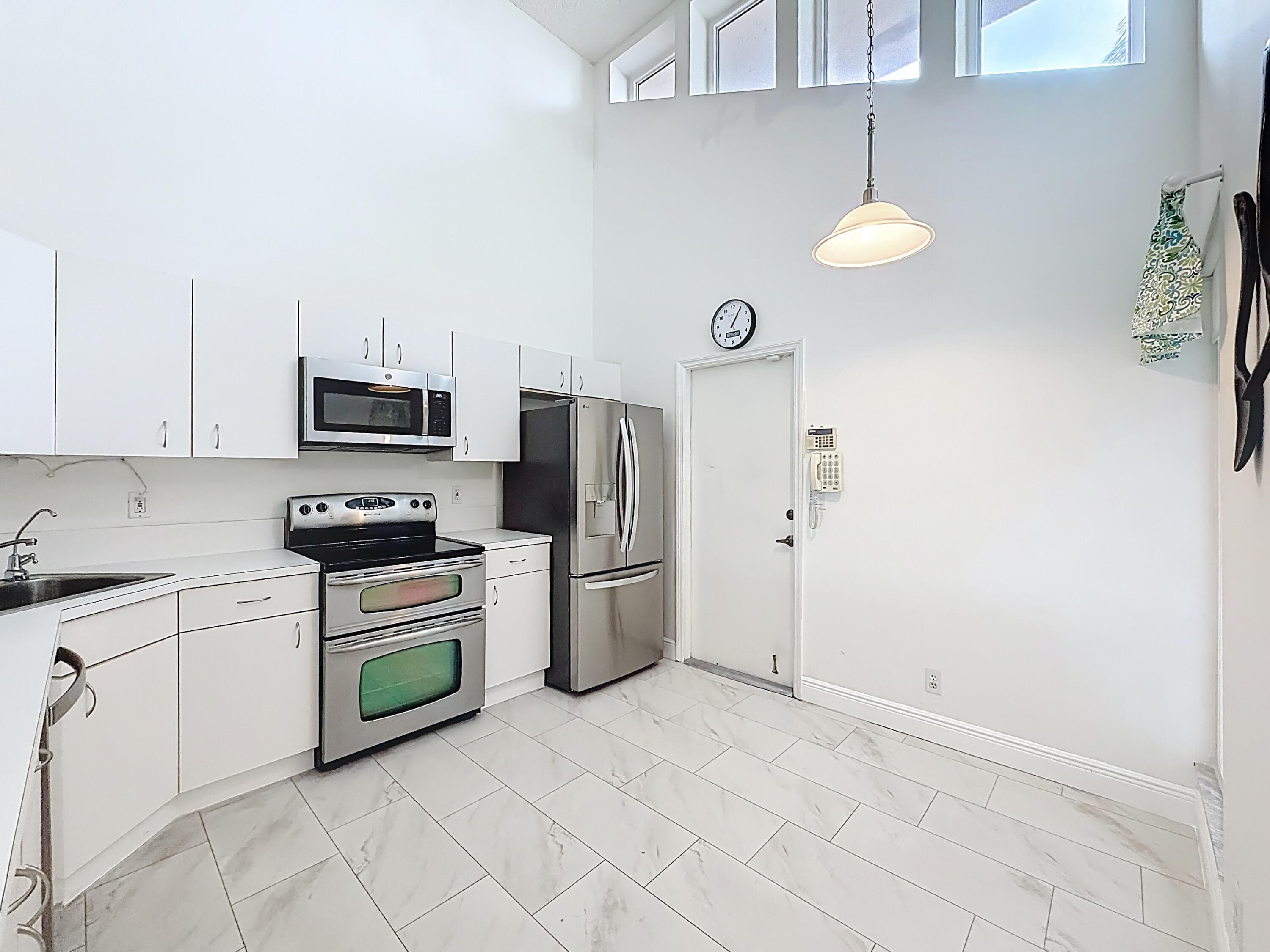 10954 Lakemore Lane, Boca Raton, FL 33498 — photo 9 of 61