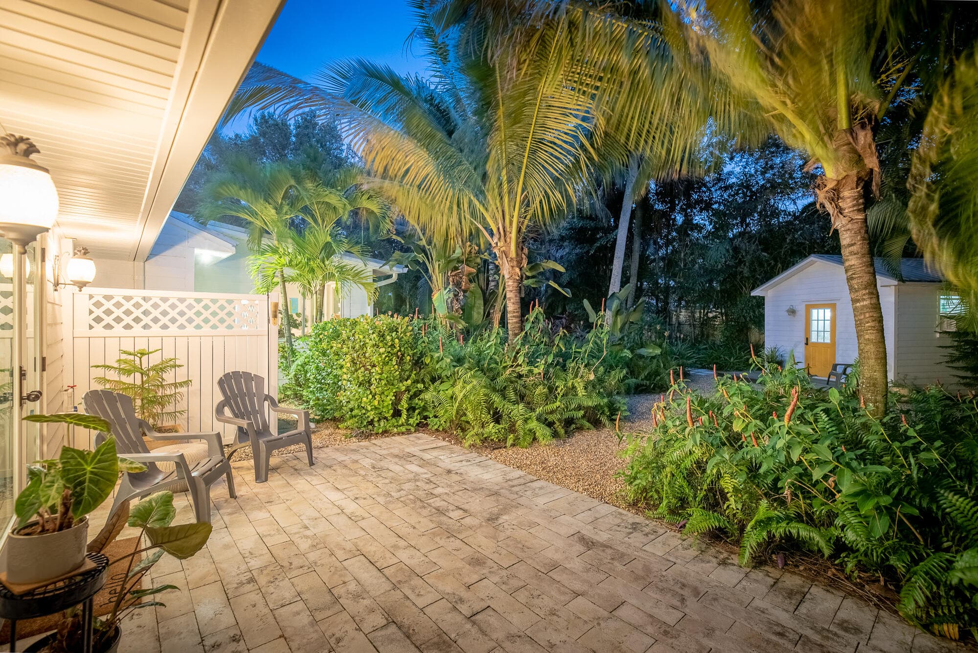 547 SW Riverview Street, Stuart, FL 34994 — photo 5 of 62
