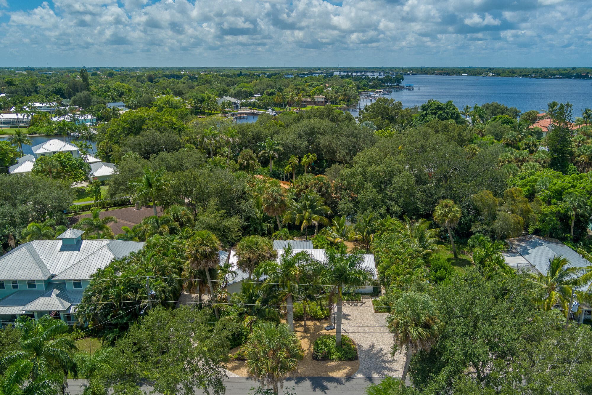547 SW Riverview Street, Stuart, FL 34994 — photo 15 of 62
