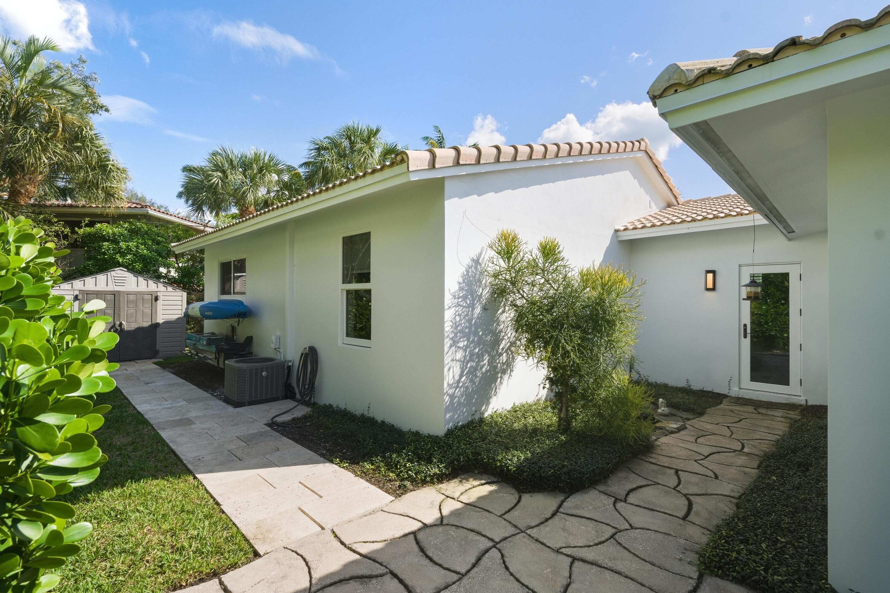 2642 NE 26th Terrace, Lighthouse Point, FL 33064 — photo 15 of 55