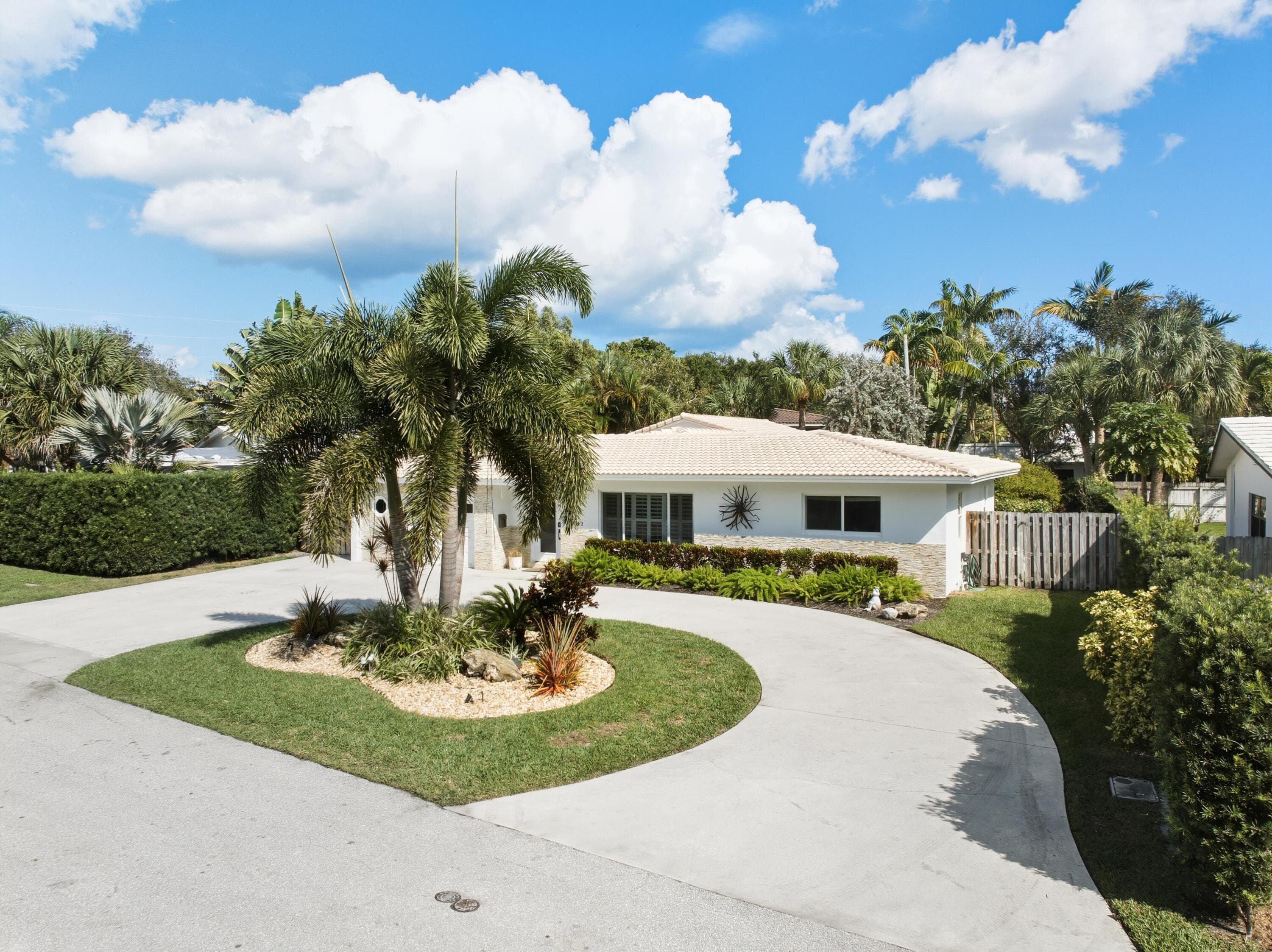 2642 NE 26th Terrace, Lighthouse Point, FL 33064 — photo 46 of 55
