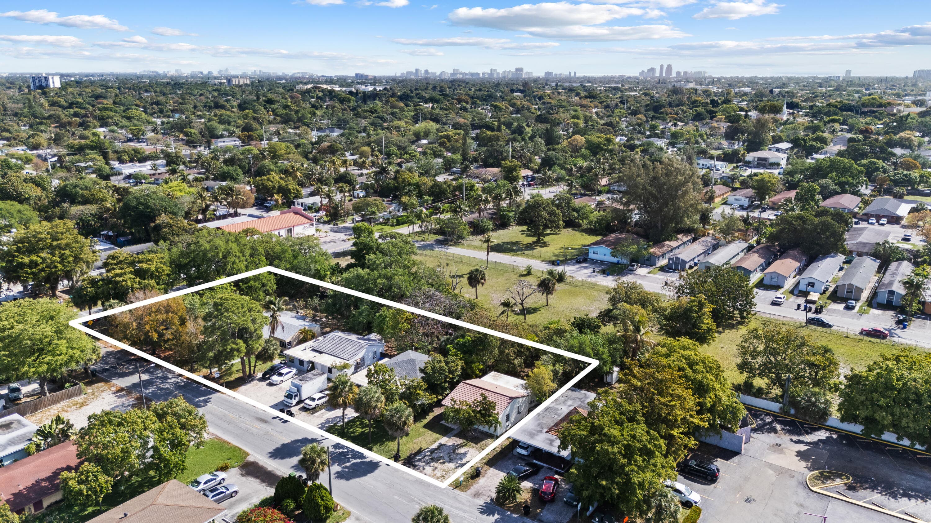 1026-1044 NW 7th Avenue, Fort Lauderdale, FL 33311 — photo 1 of 22