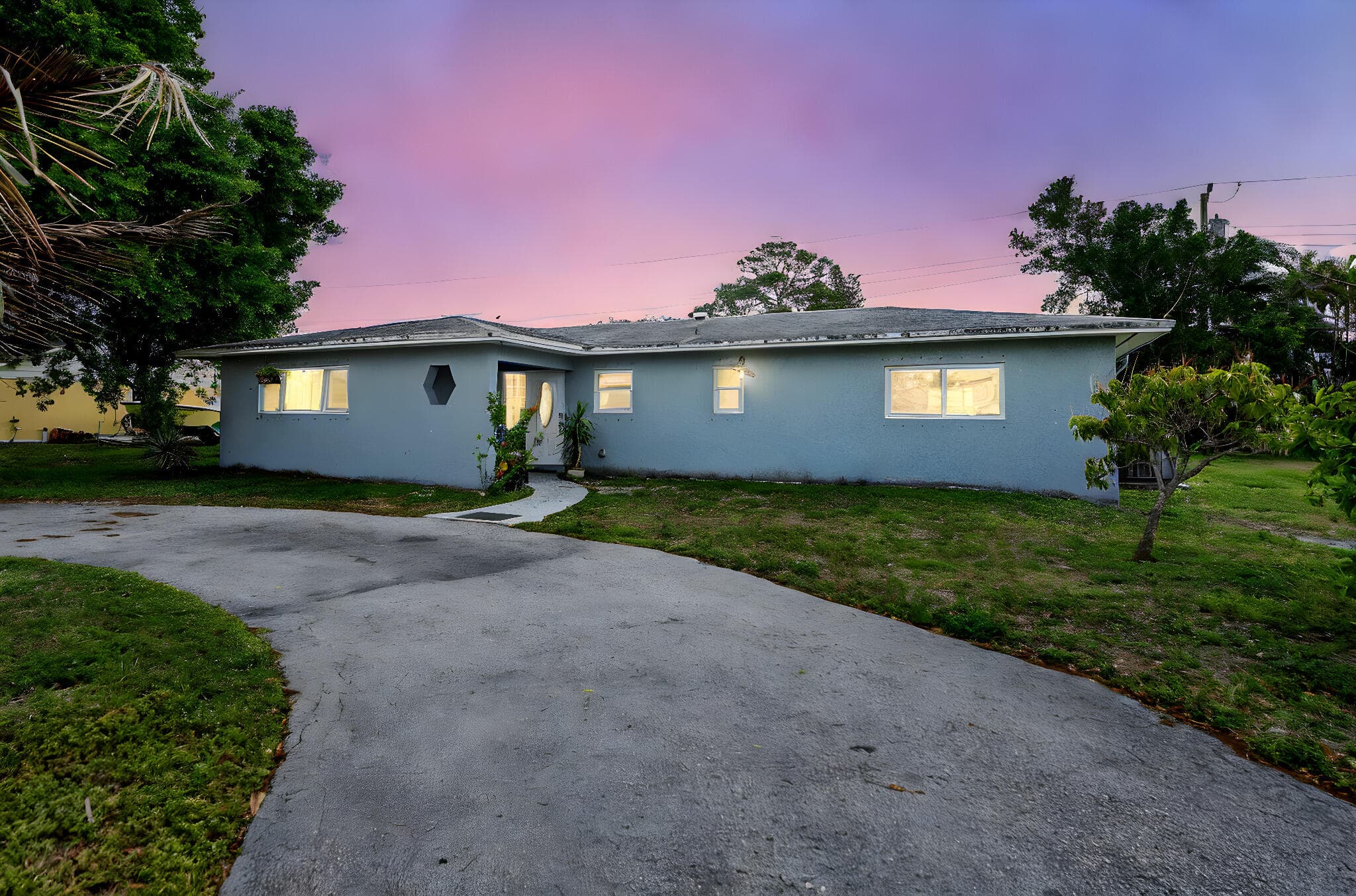 13 W Palmetto Road, Lake Worth, FL 33467 — photo 1 of 37