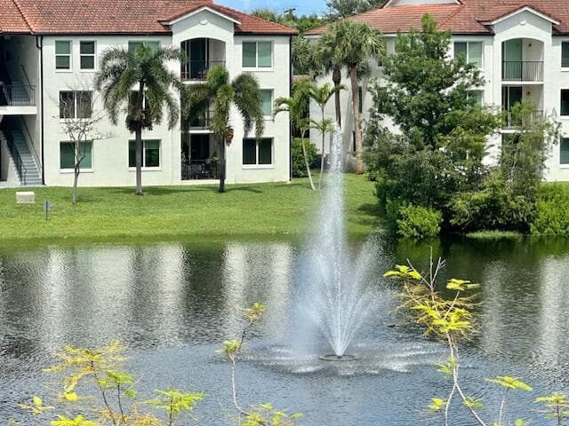 110 Villa Circle 110, Boynton Beach, FL 33435 — photo 5 of 66